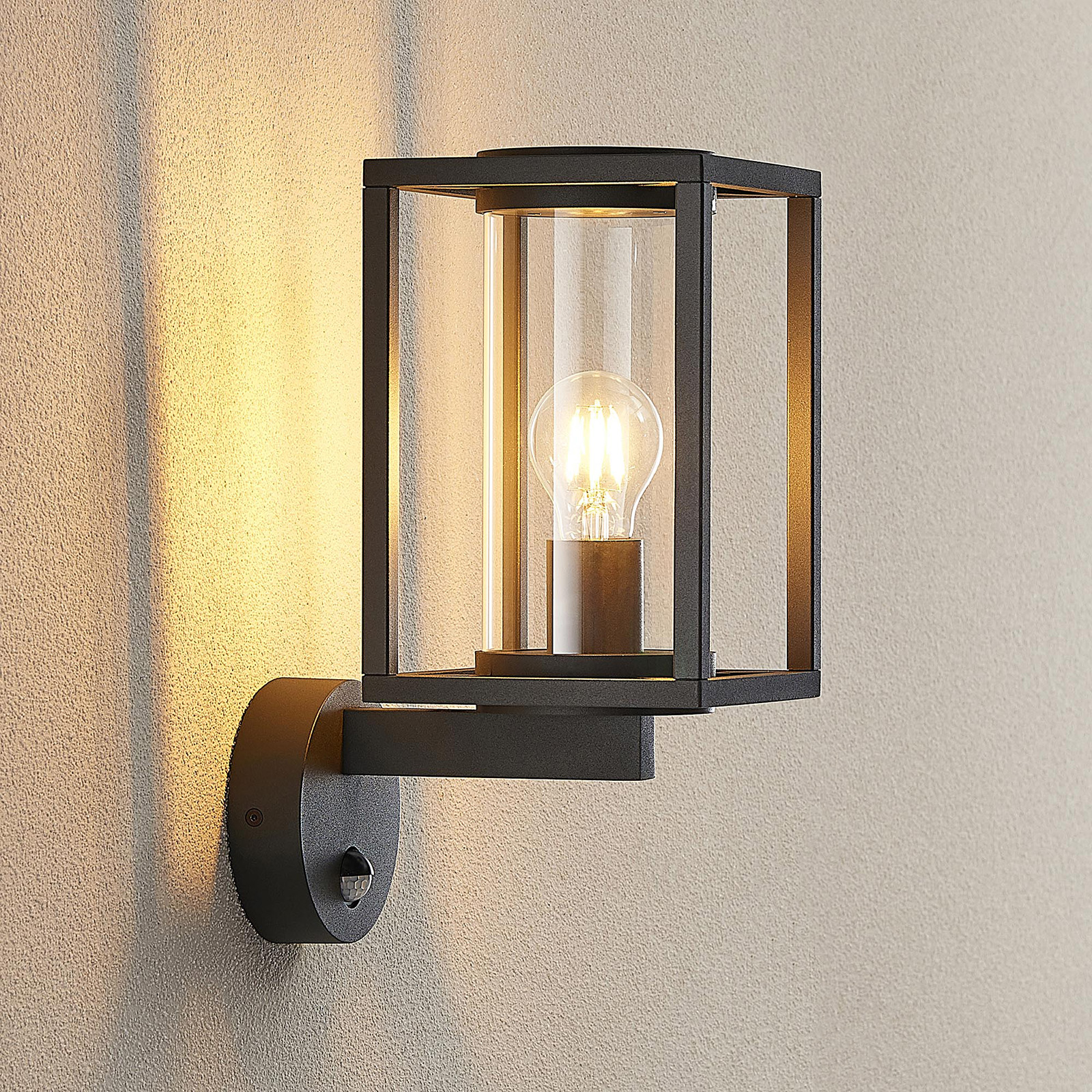 Lucande Ferda sensor outdoor wall lamp, standing, aluminium, glass, E27, 60 W, energy efficiency: A++, W: 16 cm, H: 35.8 cm