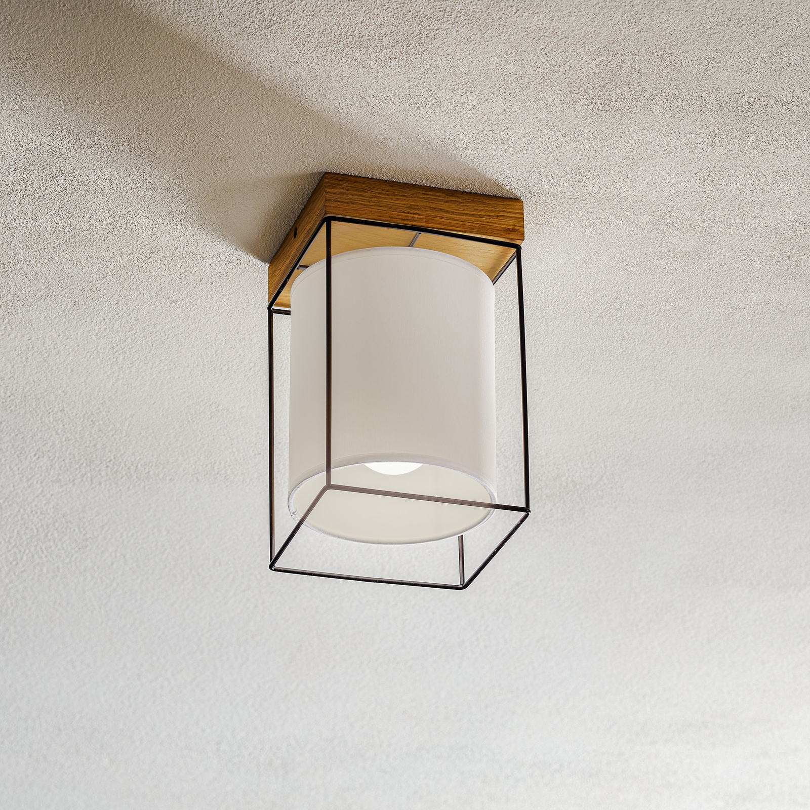 Trapper ceiling lamp, black/white/oak, 1-bulb