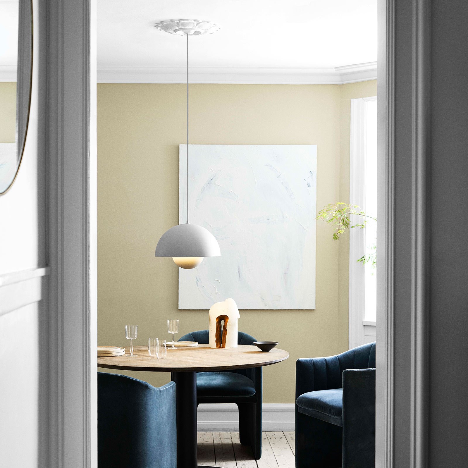 Flowerpot VP2 Pendelleuchte weiß - &Tradition