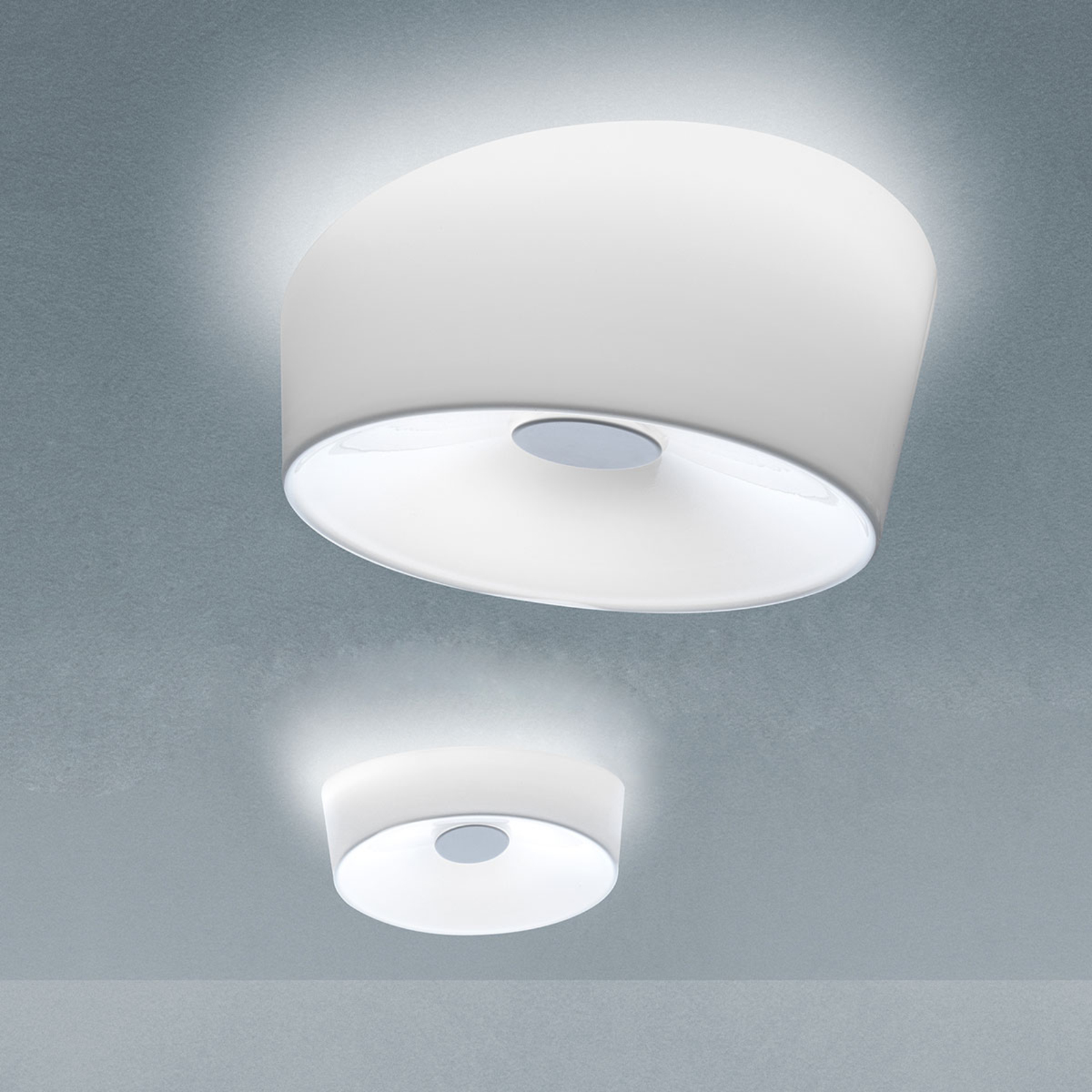Foscarini Lumiere G9 ceiling light, Ø 34 cm, white