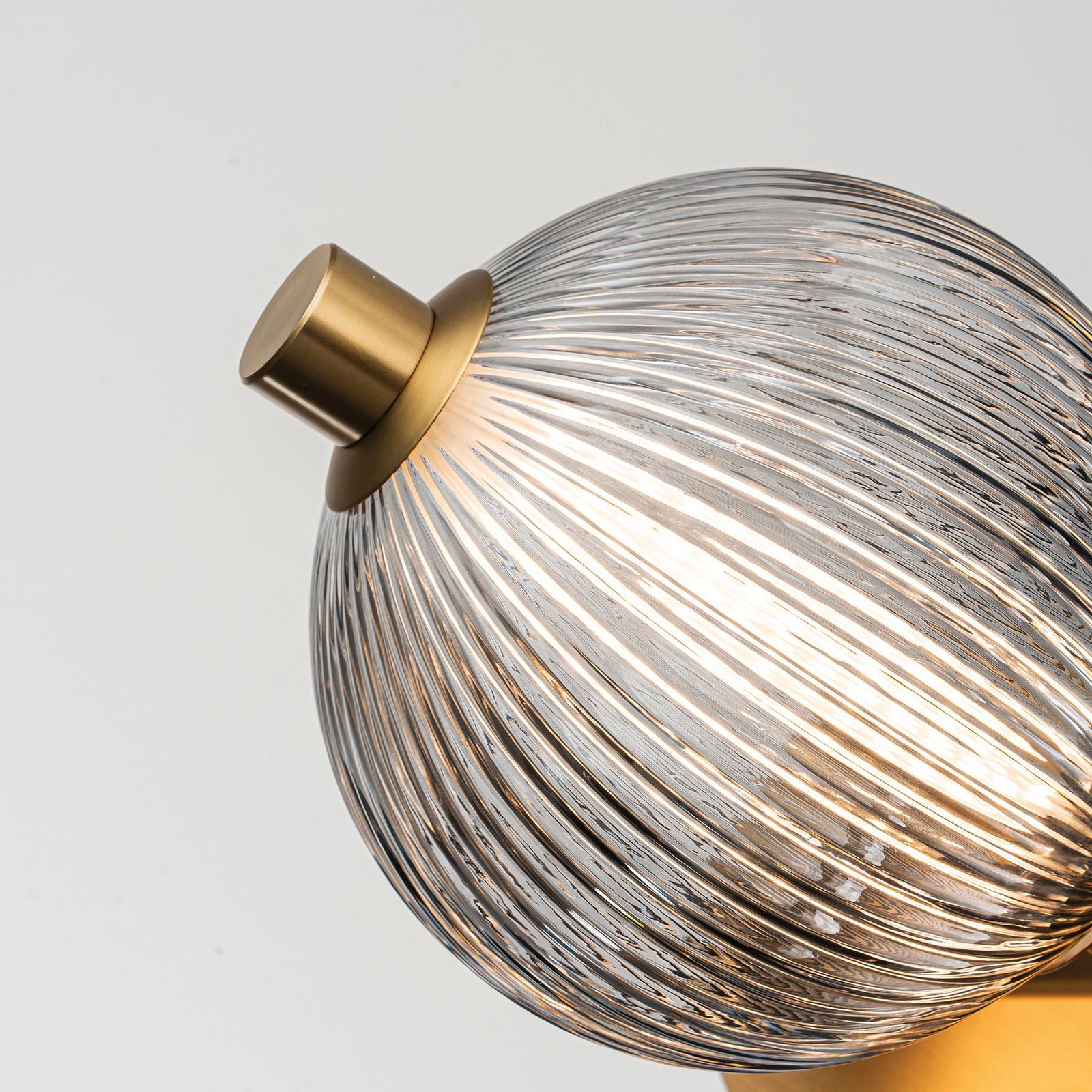 LED-vegglampe PALMAS gull/røykgrå Bredde 59 cm 3 lyskilder. IP44