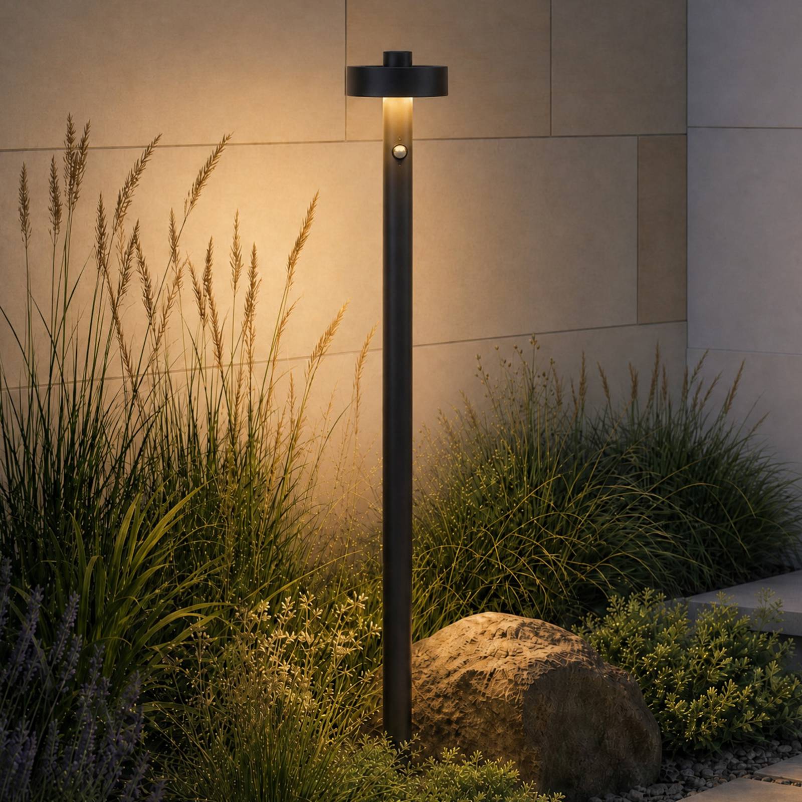Bornes lumineuses LED Lucande Nirella, 100 cm, noire, CCT, avec capteur