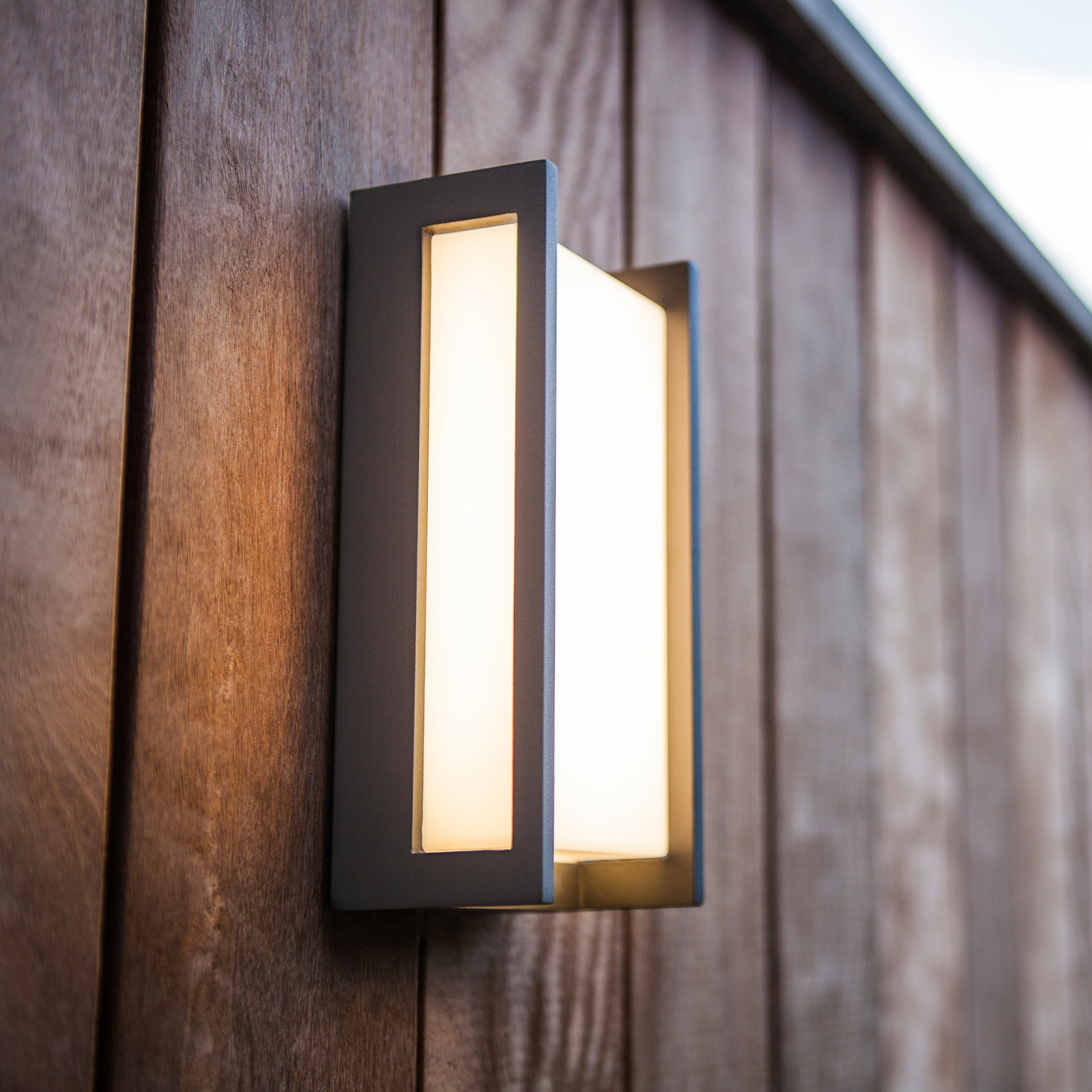 Qubo aplică LED de exterior, RGBW inteligent
