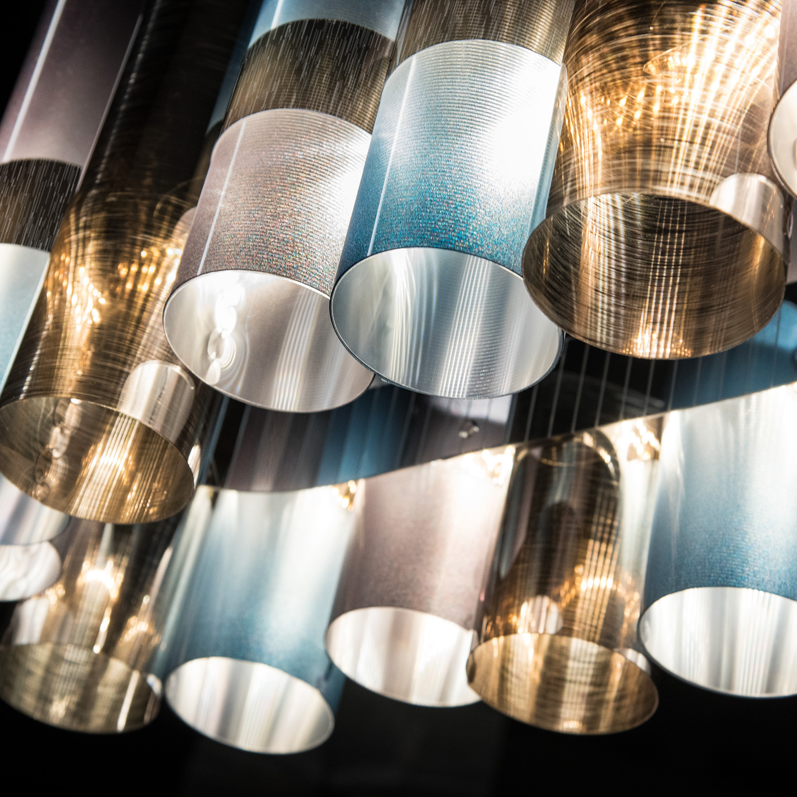 Candeeiro suspenso LED La Lollo, cor estanho, 140 cm - Slamp