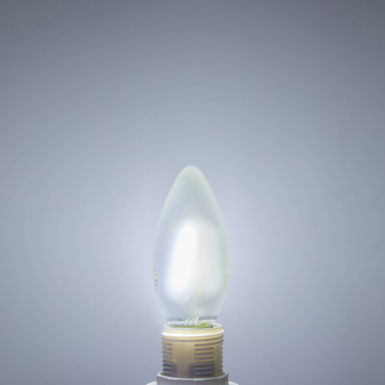LUUMR LUUMR Smart LED žárovka matná E14 4,2W Tuya WLAN CCT