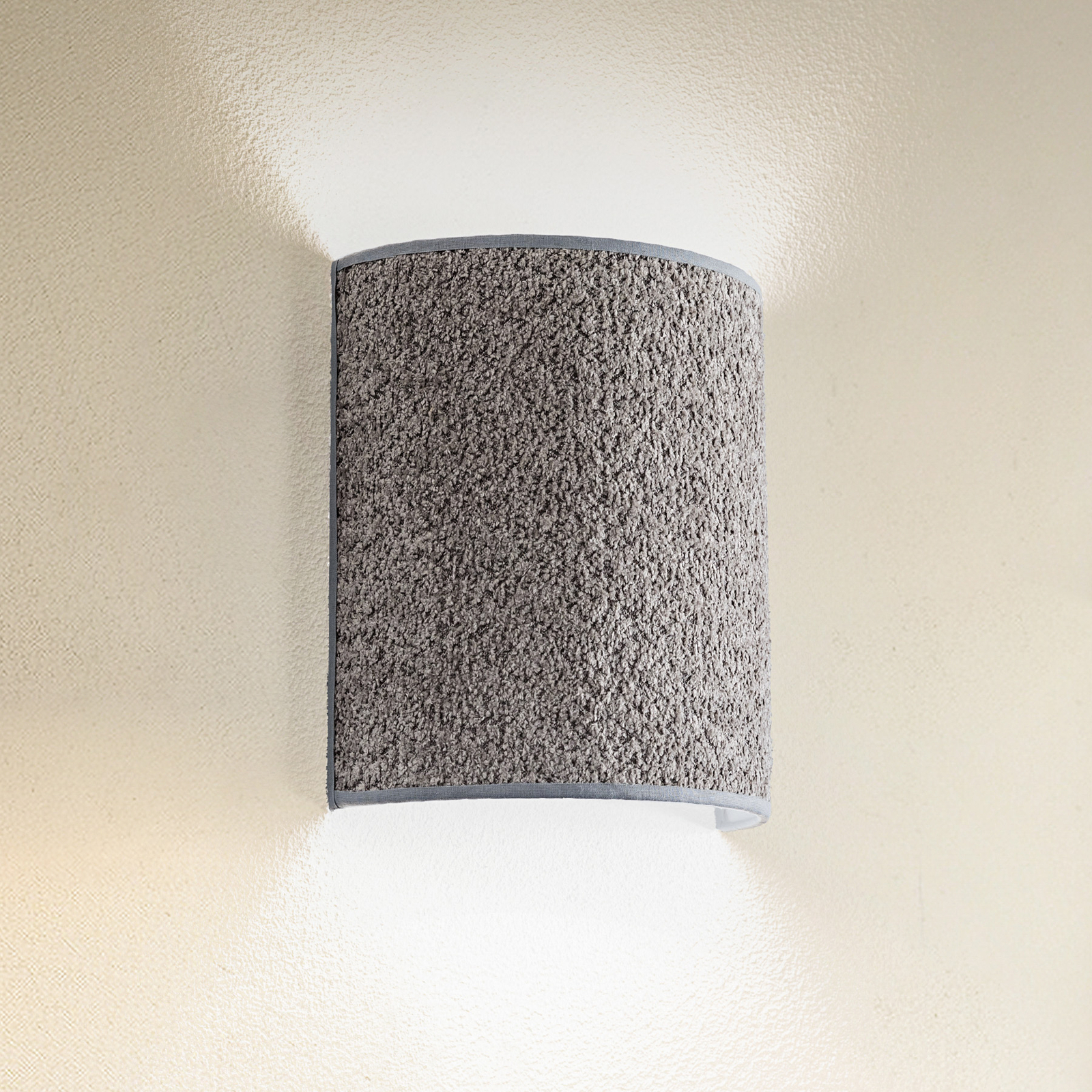 Wandlamp Boucle van stof, grijs