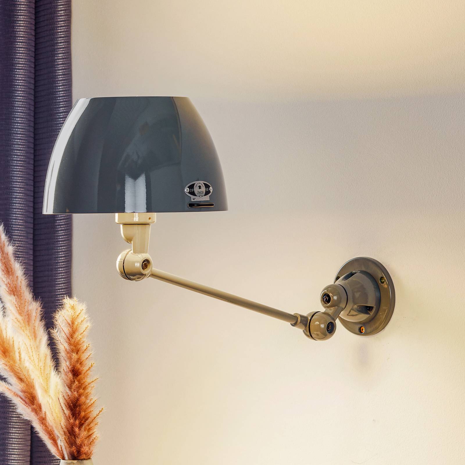 Jieldé Aicler AIC301 vegglampe leddarm grå