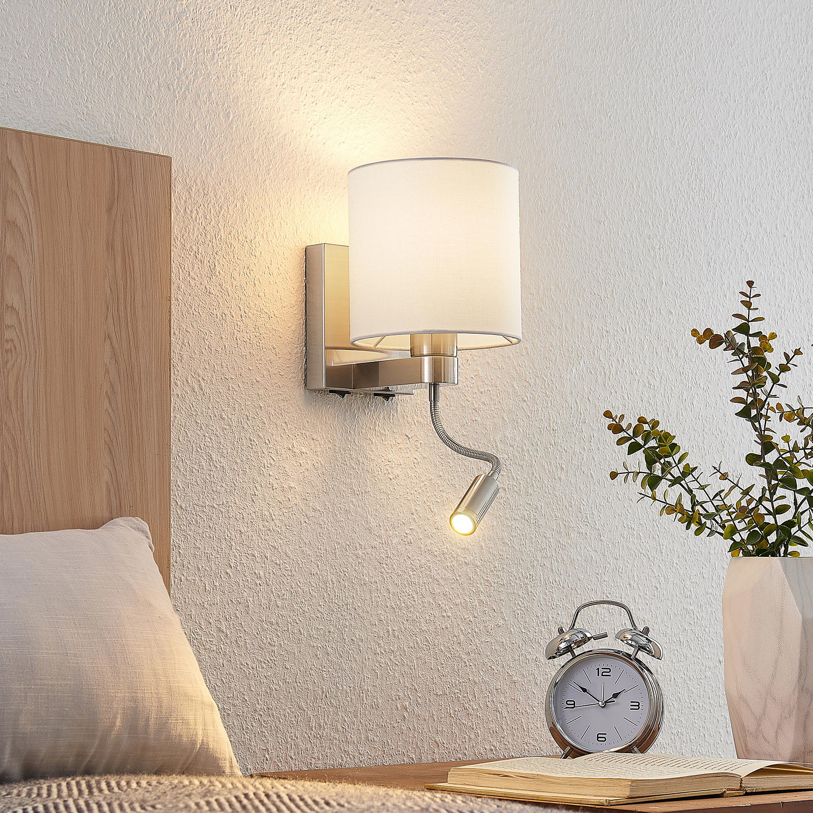 Brinja FlexApplique Murale White/Chrome - Lucande