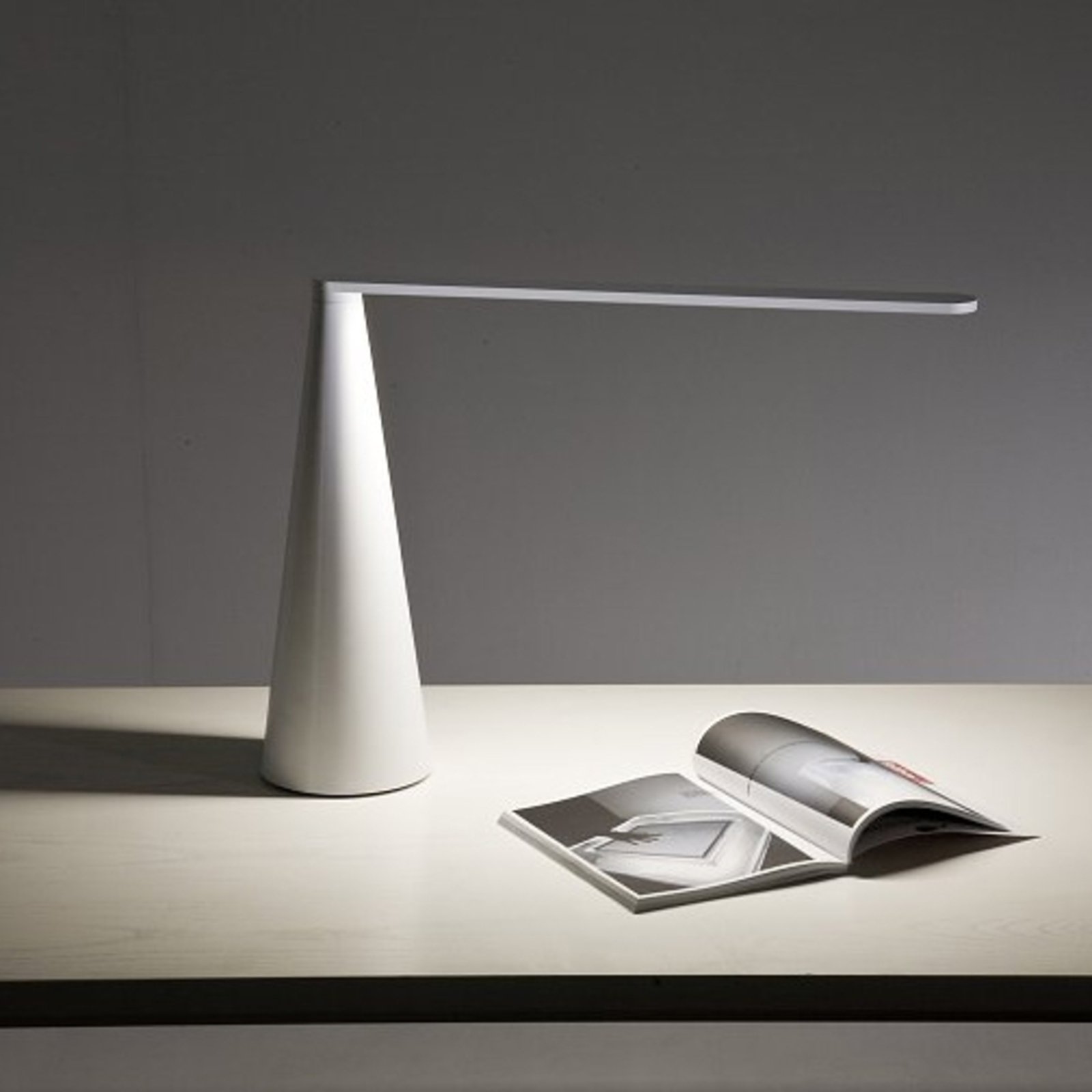 Martinelli Luce Elica LED-bordslampa, vit, 38 cm