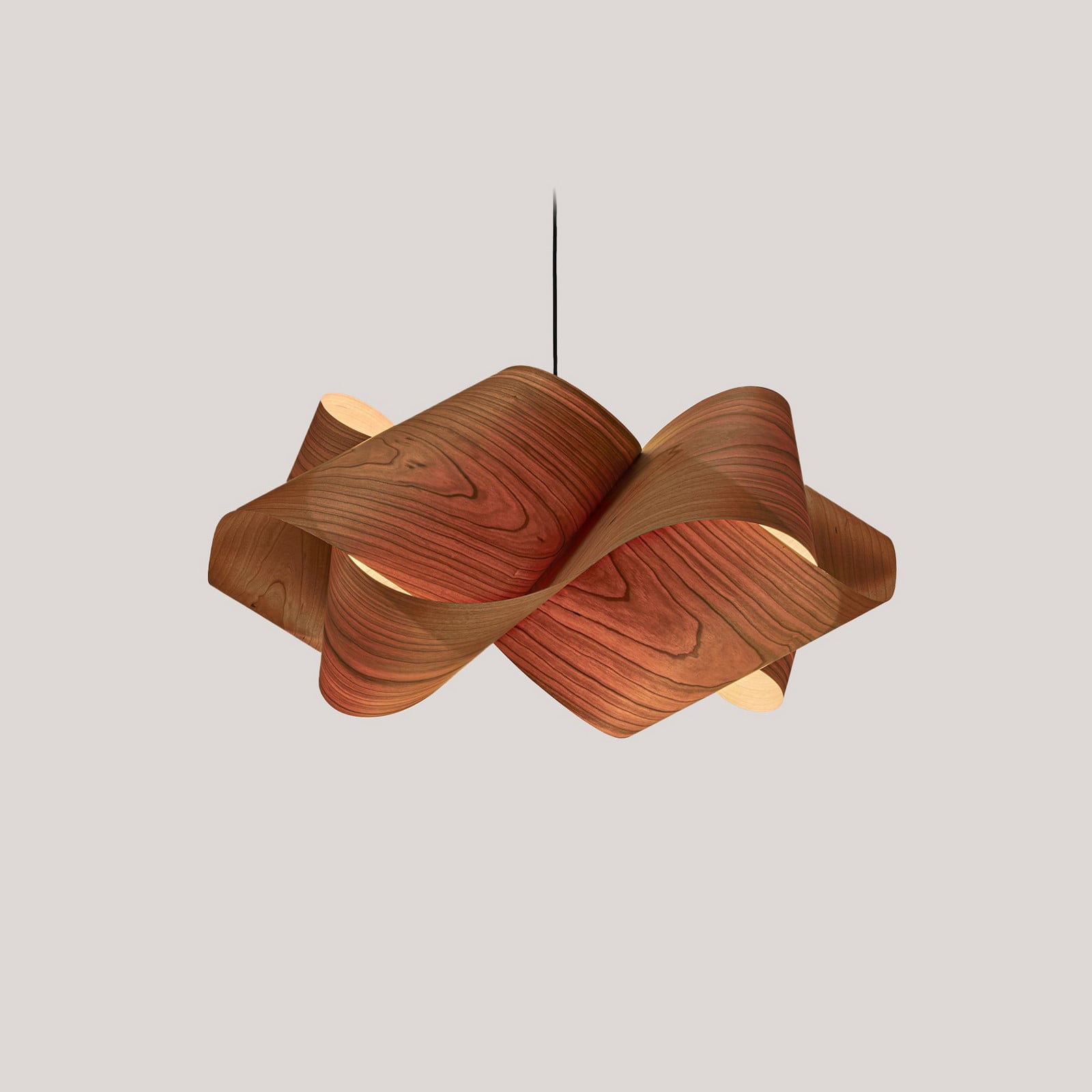 LZF LAMPS LZF Lampă suspendată Swirl lemn de cireș natural Ø 75 cm - Camera de zi / sufragerie - Design