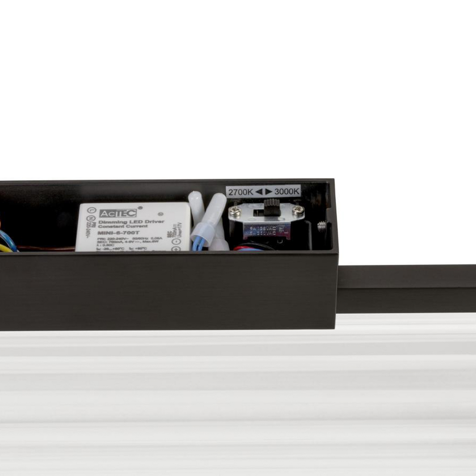 SLV LED wall lamp Quimera, bronze, height 41 cm, CCT