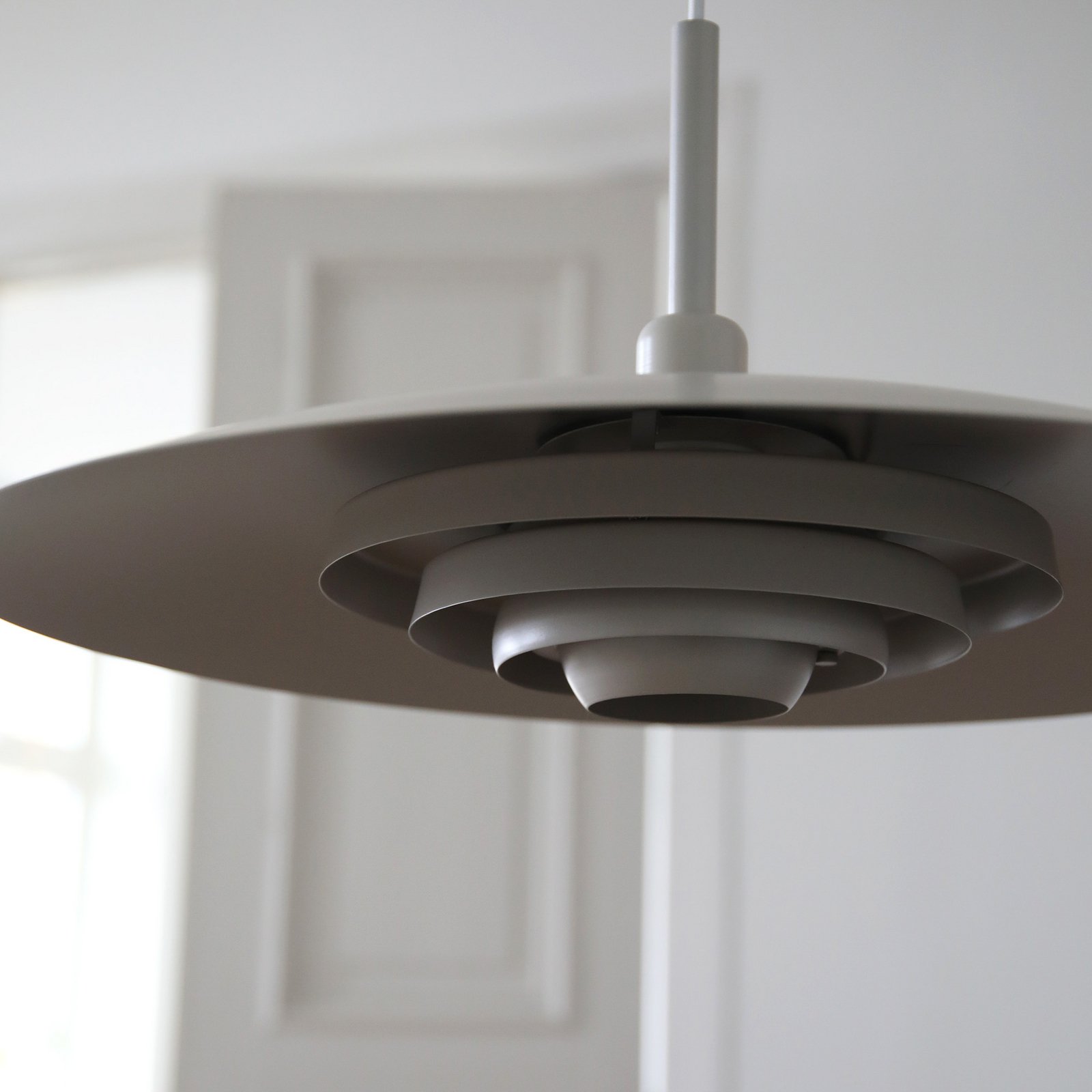 Markslöjd Piny pendant light, beige, Ø 57 cm, metal, E27