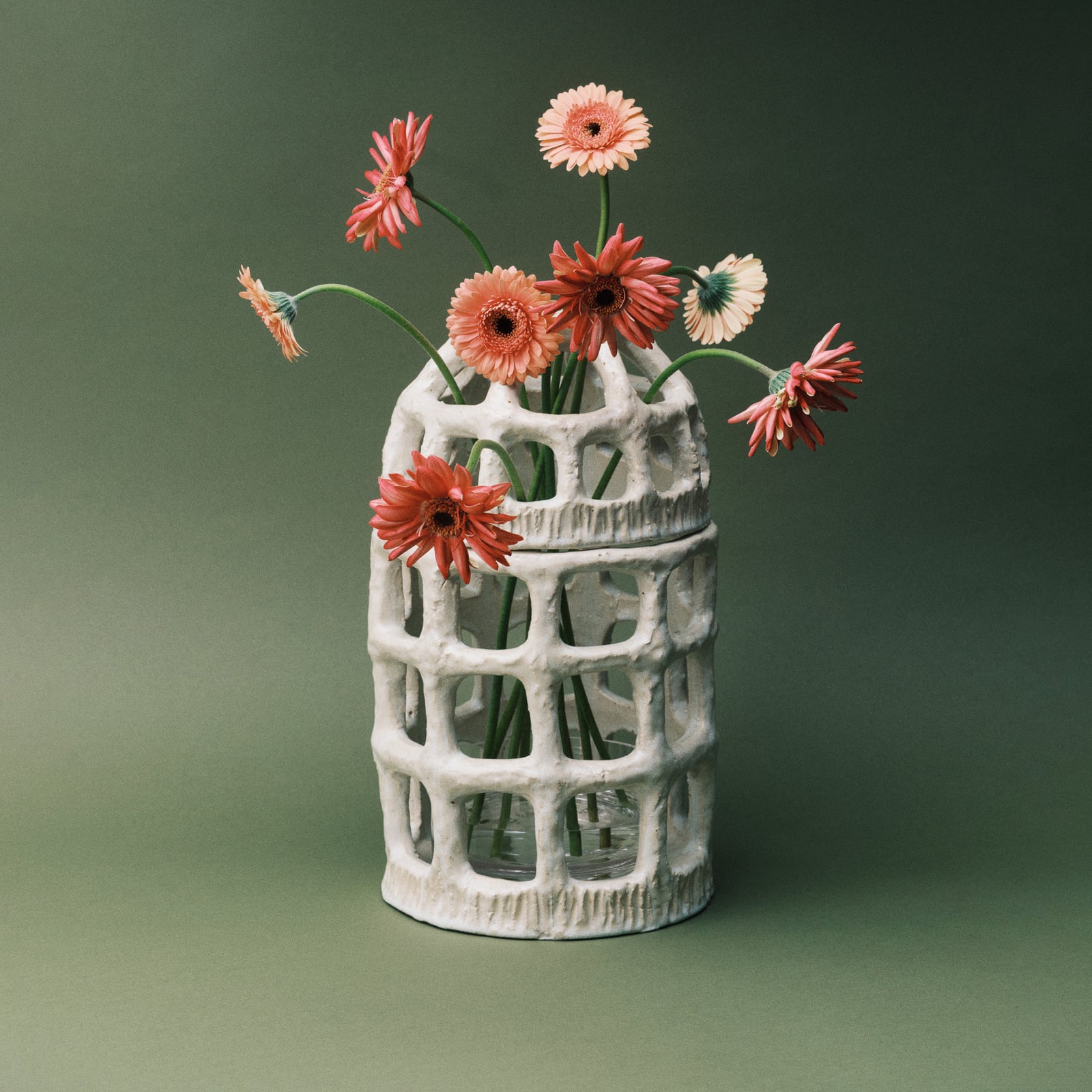 PIQUE FLEURS WHITE ROSIE vase, keramik, højde 38 cm – Serax