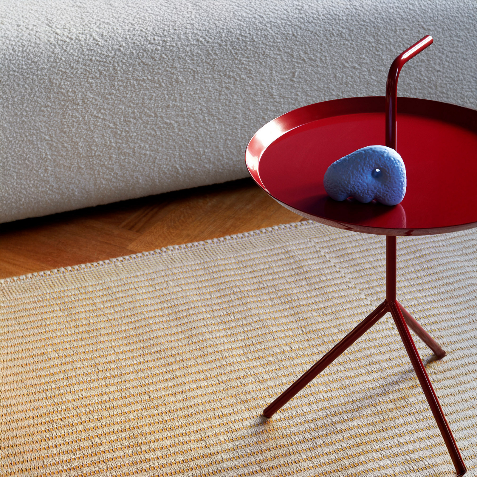 DLM sidobord, körsbärsrött, höjd 56 cm, stål - HAY