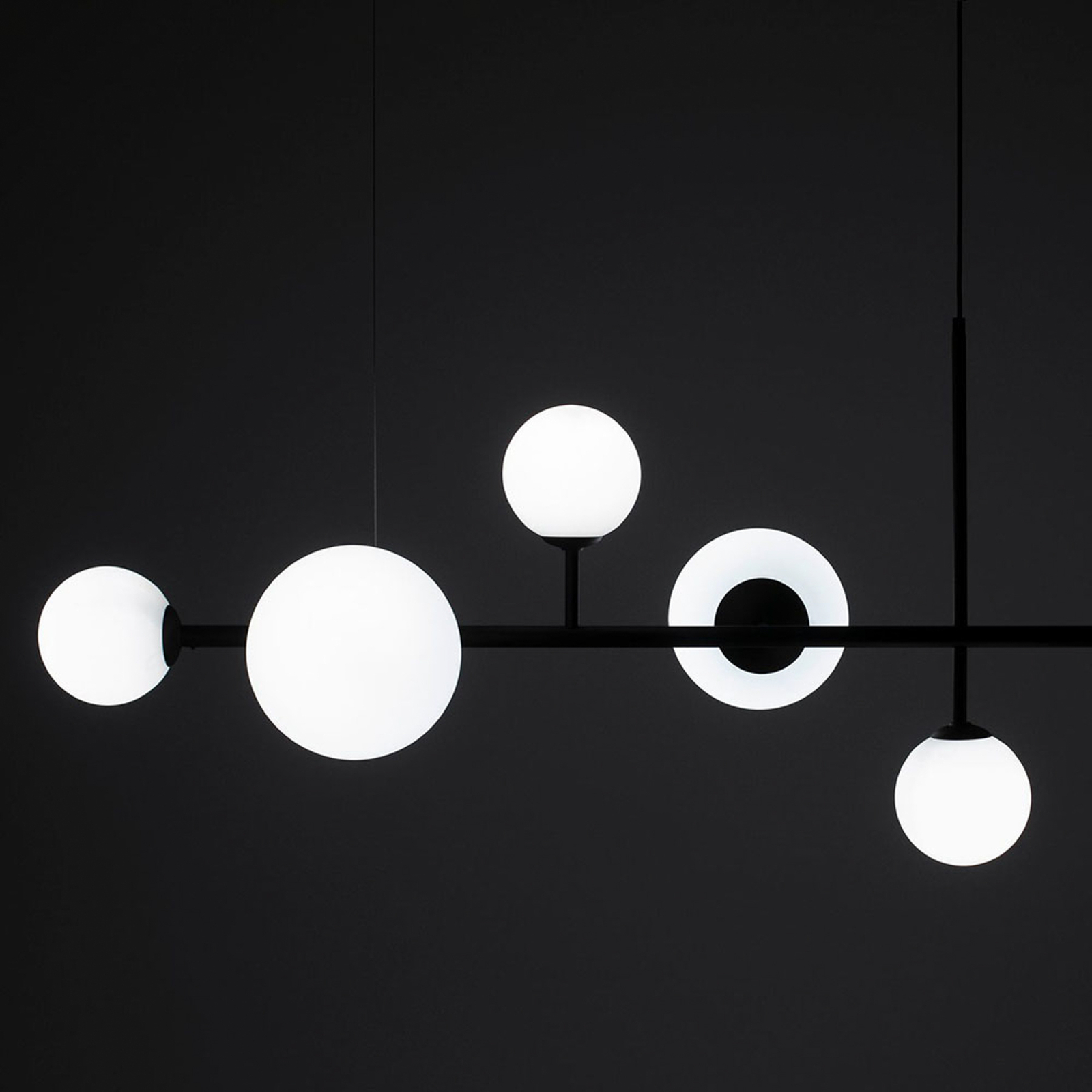 Dione hanging light, six-bulb, black