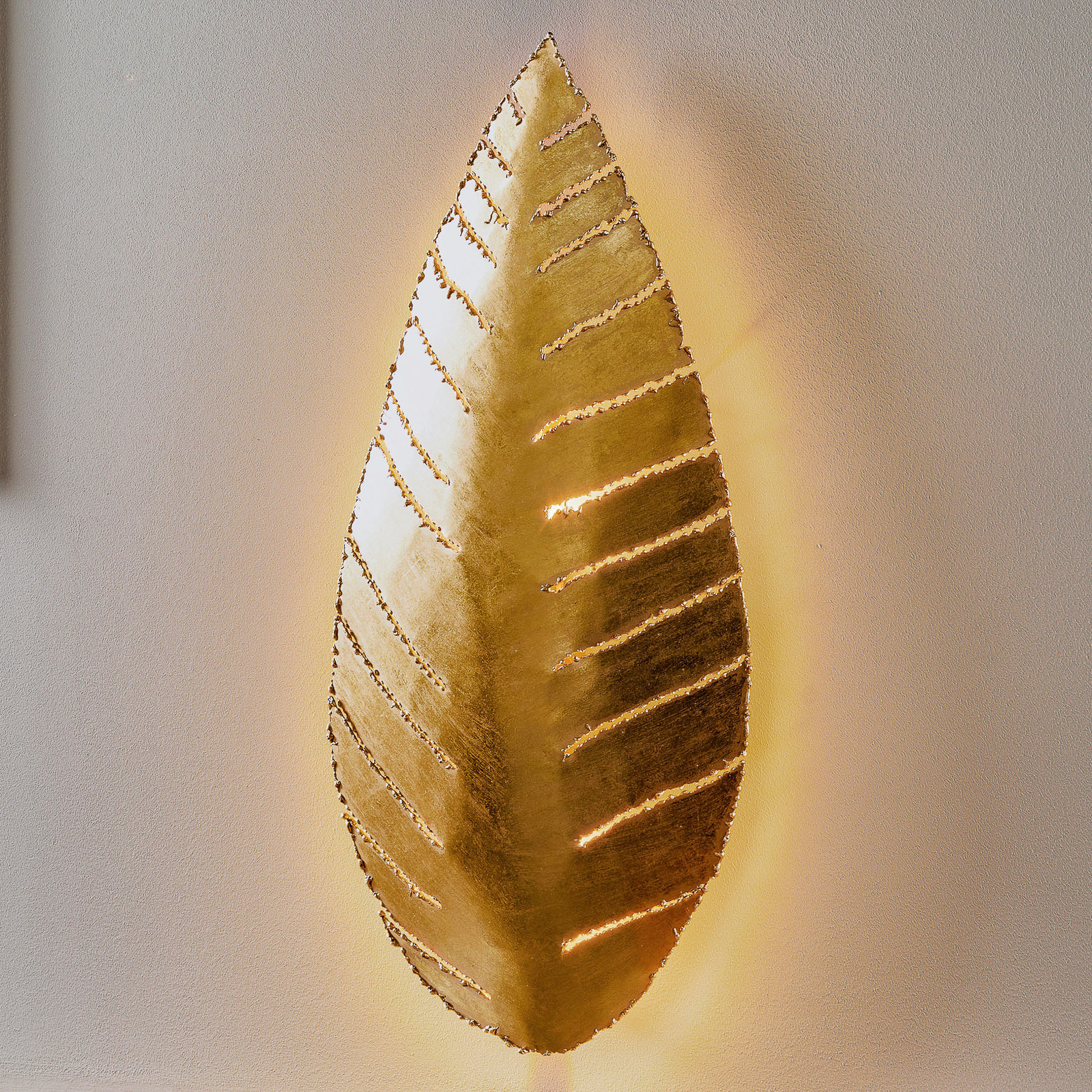 Vägglampa Pietro i bladform, guld