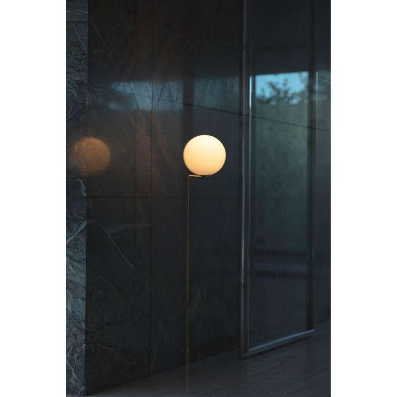 IC F1 Floor Lamp 24K Gold - Flos