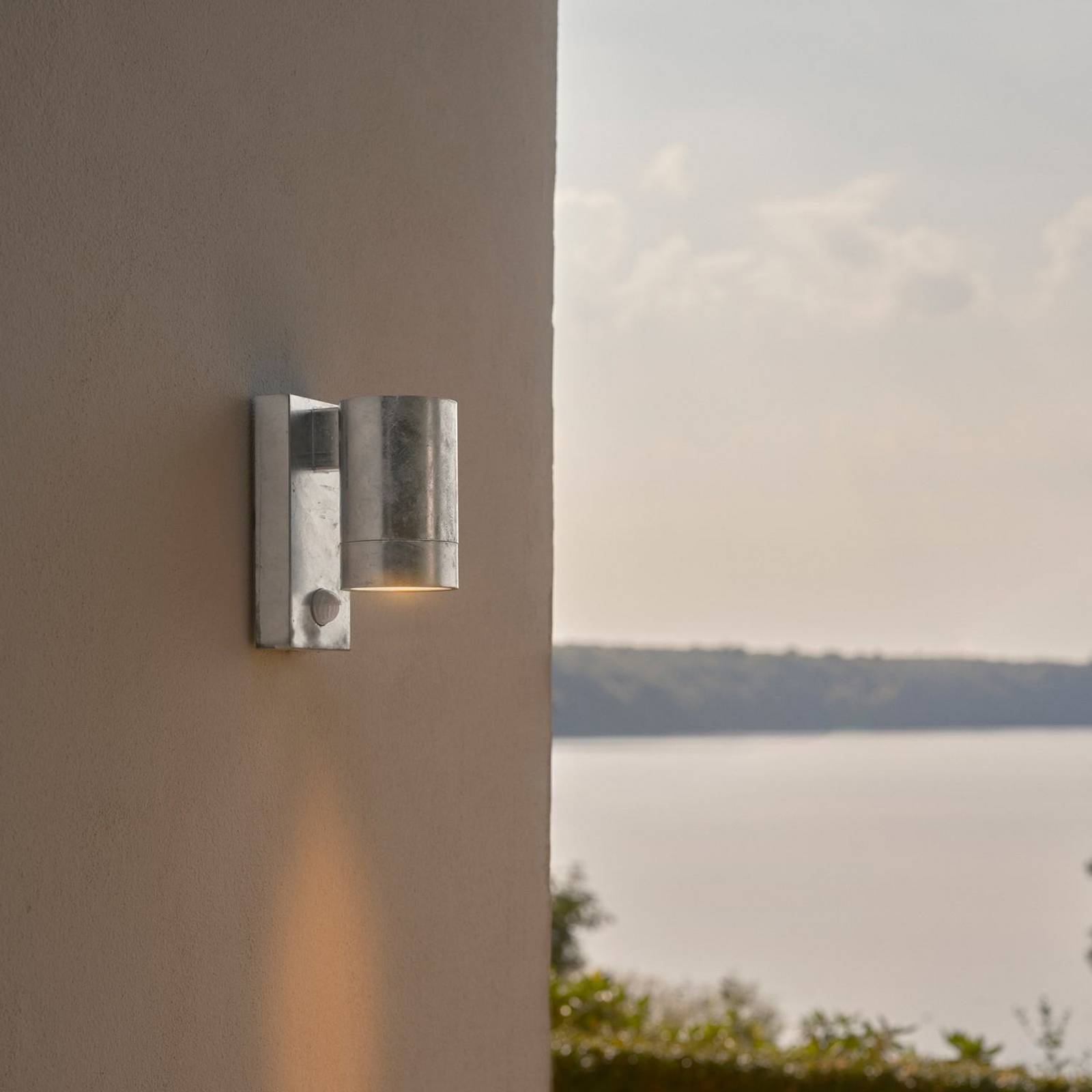 Kinkiet zewnętrzny Tin Maxi Sensor ocynkowany, stal, IP54, GU10
