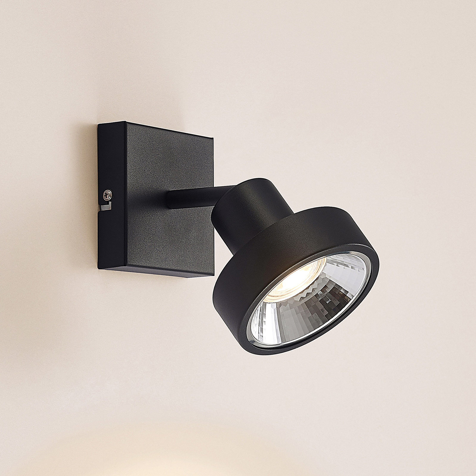 Lindby Ignacio lampa sufitowa 1-punktowa czarna