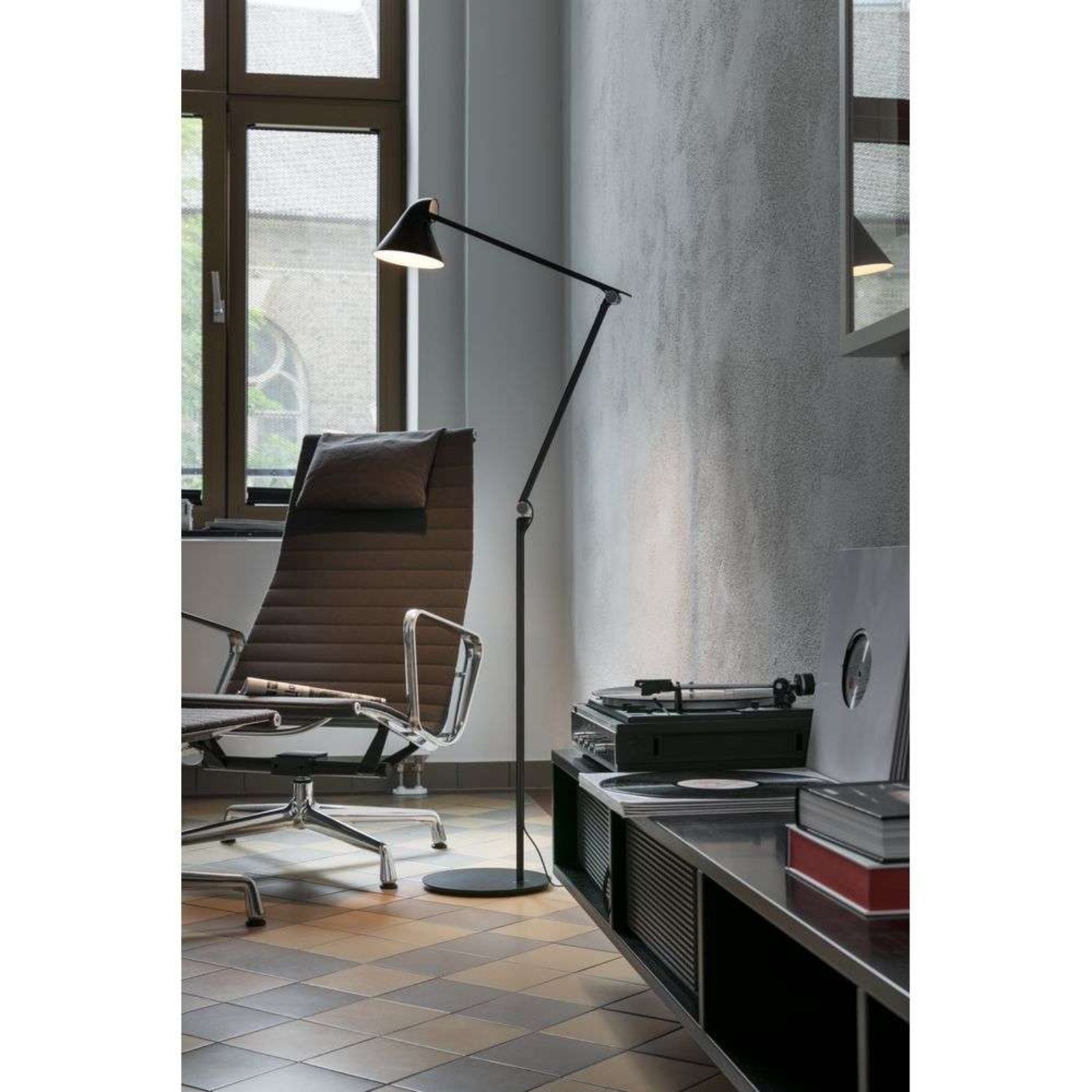 NJP Candeeiro de Pé Lamp Black - Louis Poulsen