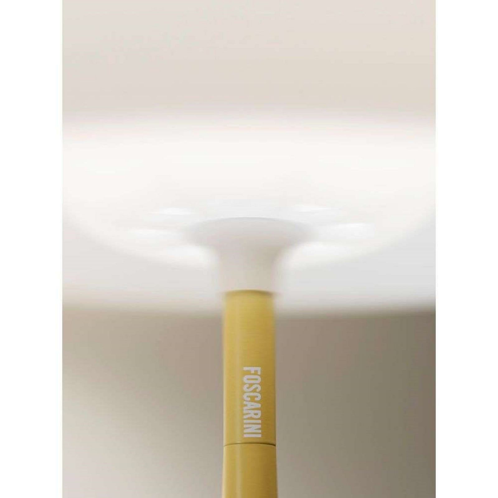 Birdie Easy Grande Bordlampe Yellow Foscarini - Stue - Metal