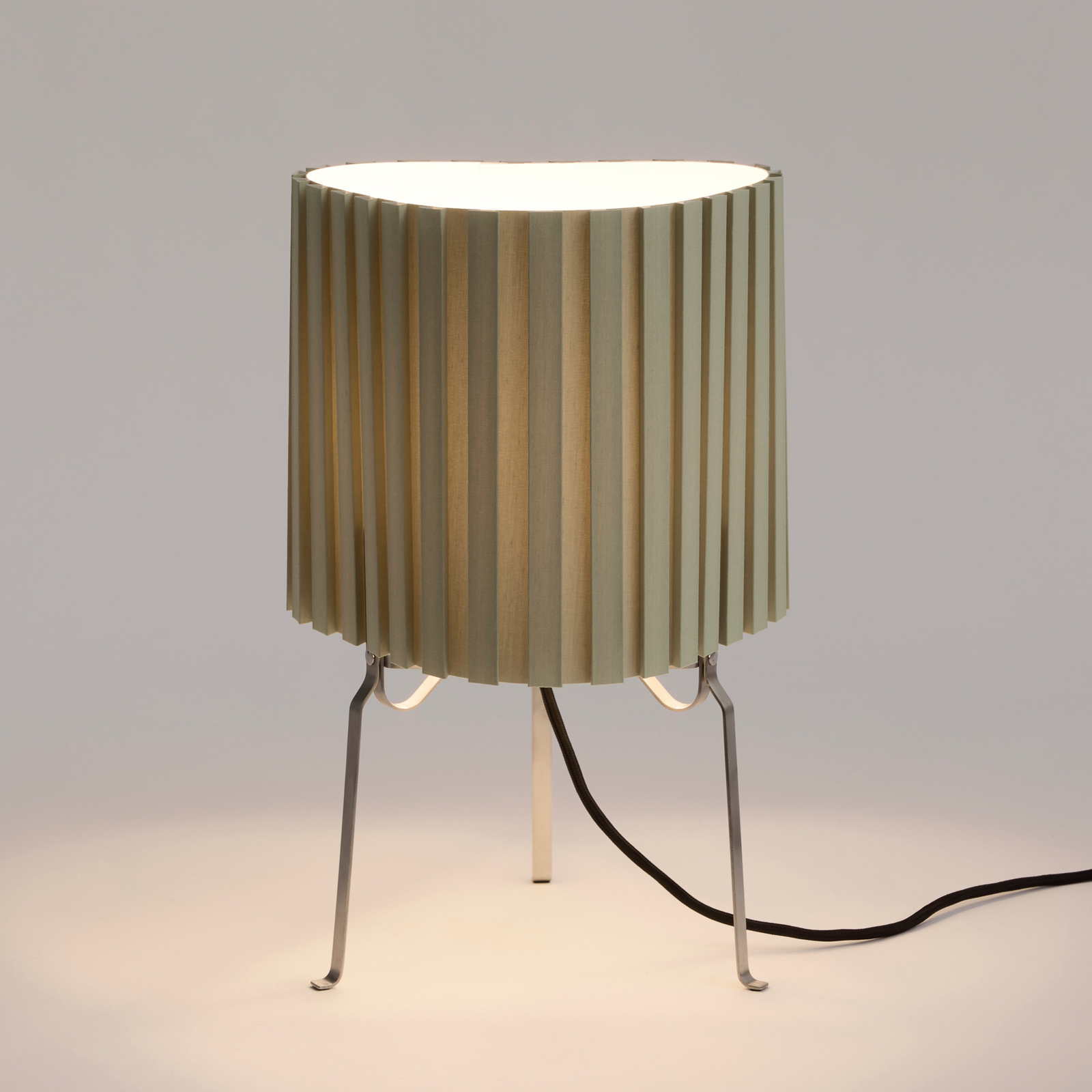 HAY laualamp Canelé, roheline, kõrgus 37 cm, E14, tekstiil HAY laualamp Canelé, roheline, kõrgus 37 cm, E14, tekstiil