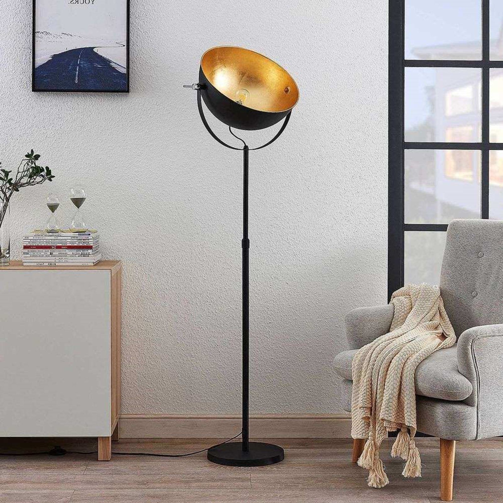 Muriel 1 Floor Lamp Black/Gold - Lindby