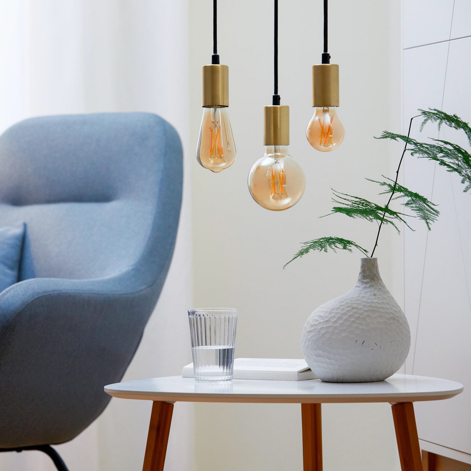 WiZ A60 bec LED Wi-Fi E27 7W chihlimbar CCT
