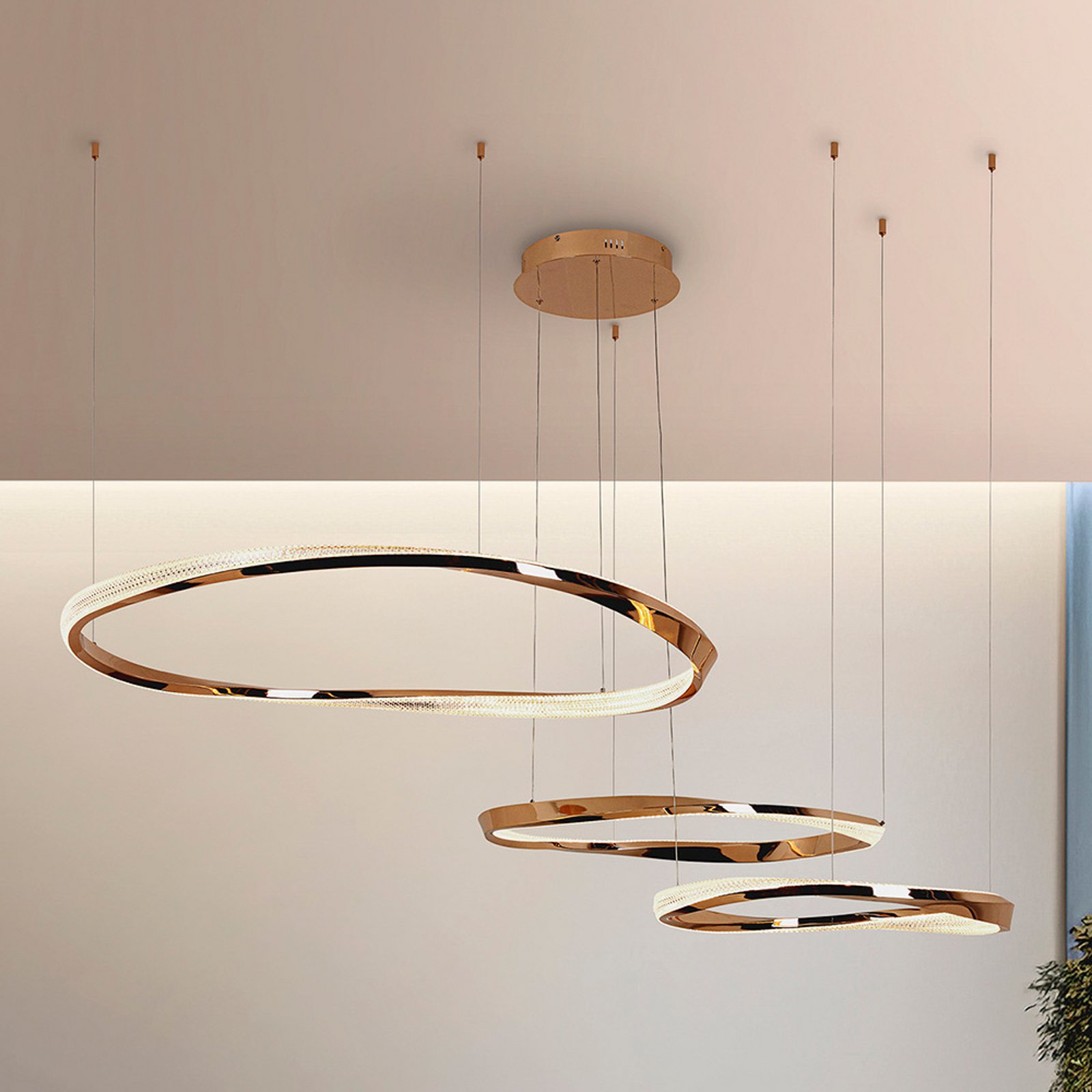 LED-Hängelampe Orbitas, Länge 185 cm, goldfarben, Metall