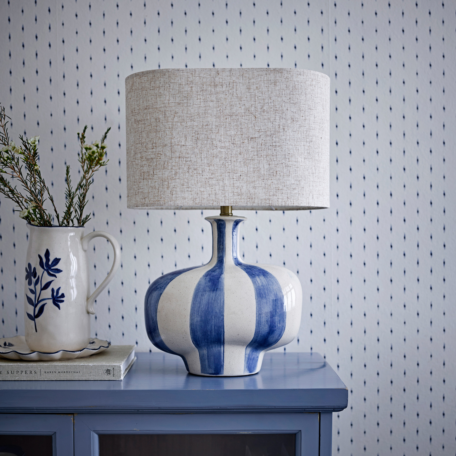 Lampada da tavolo Alida, color crema/blu, altezza 46 cm - Bloomingville