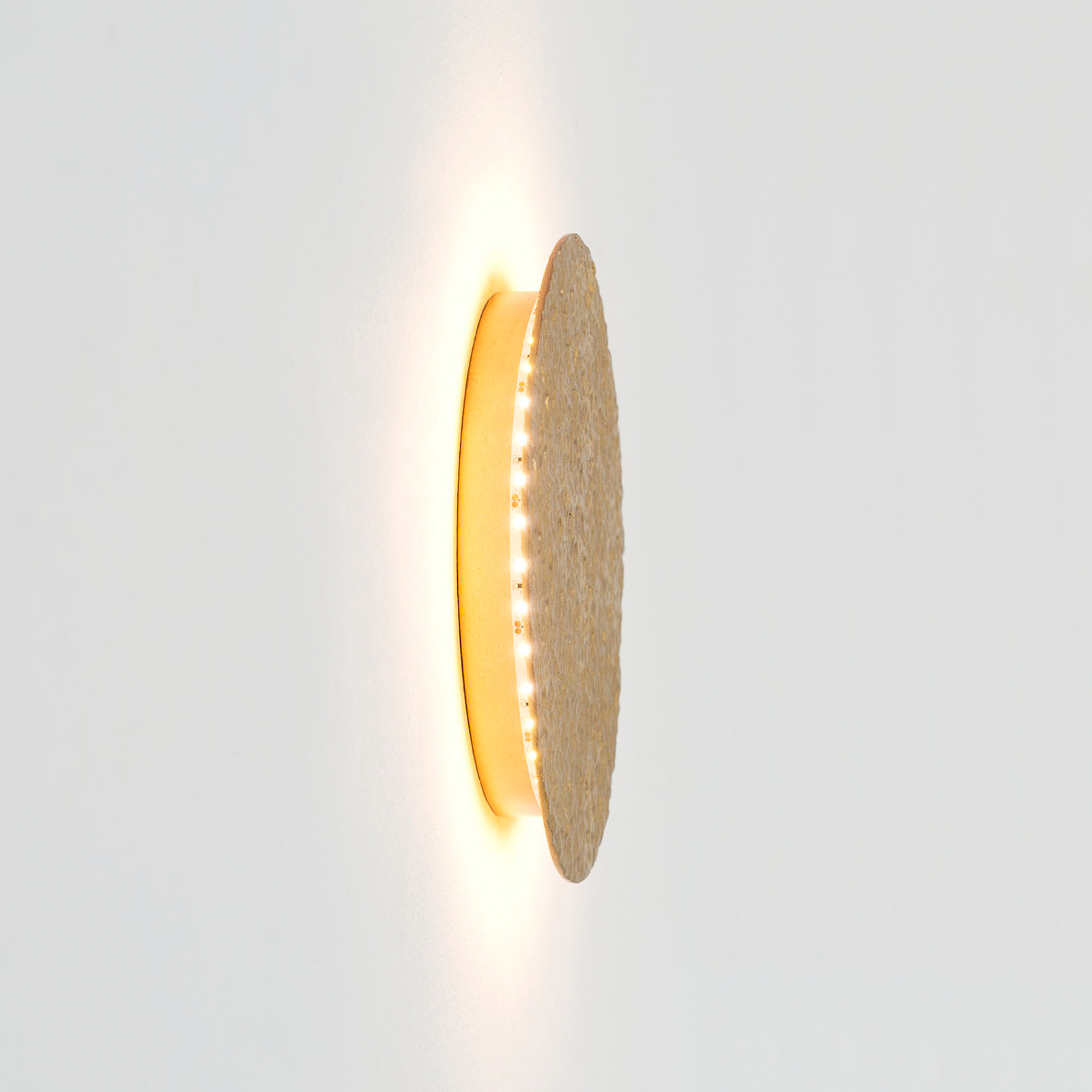 LED-seinävalaisin Meteor, kullanvärinen, Ø 27 cm, rautaa
