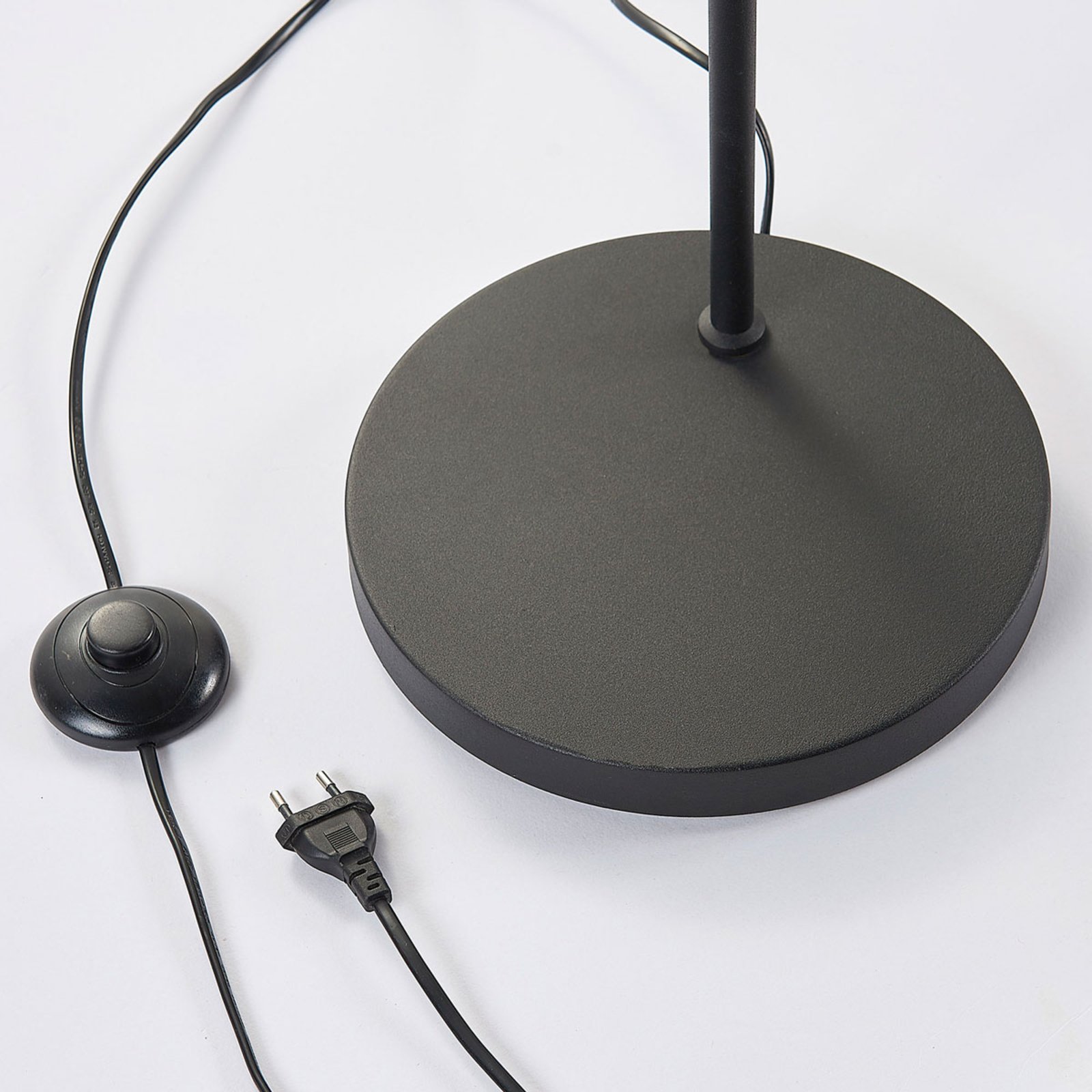 Morik Lampadaire Black/Gold - Lindby