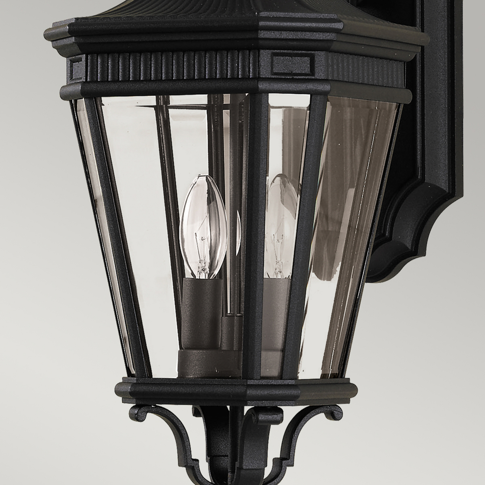 Cotswold Lane udendørs væglampe sort, højde 52,1cm