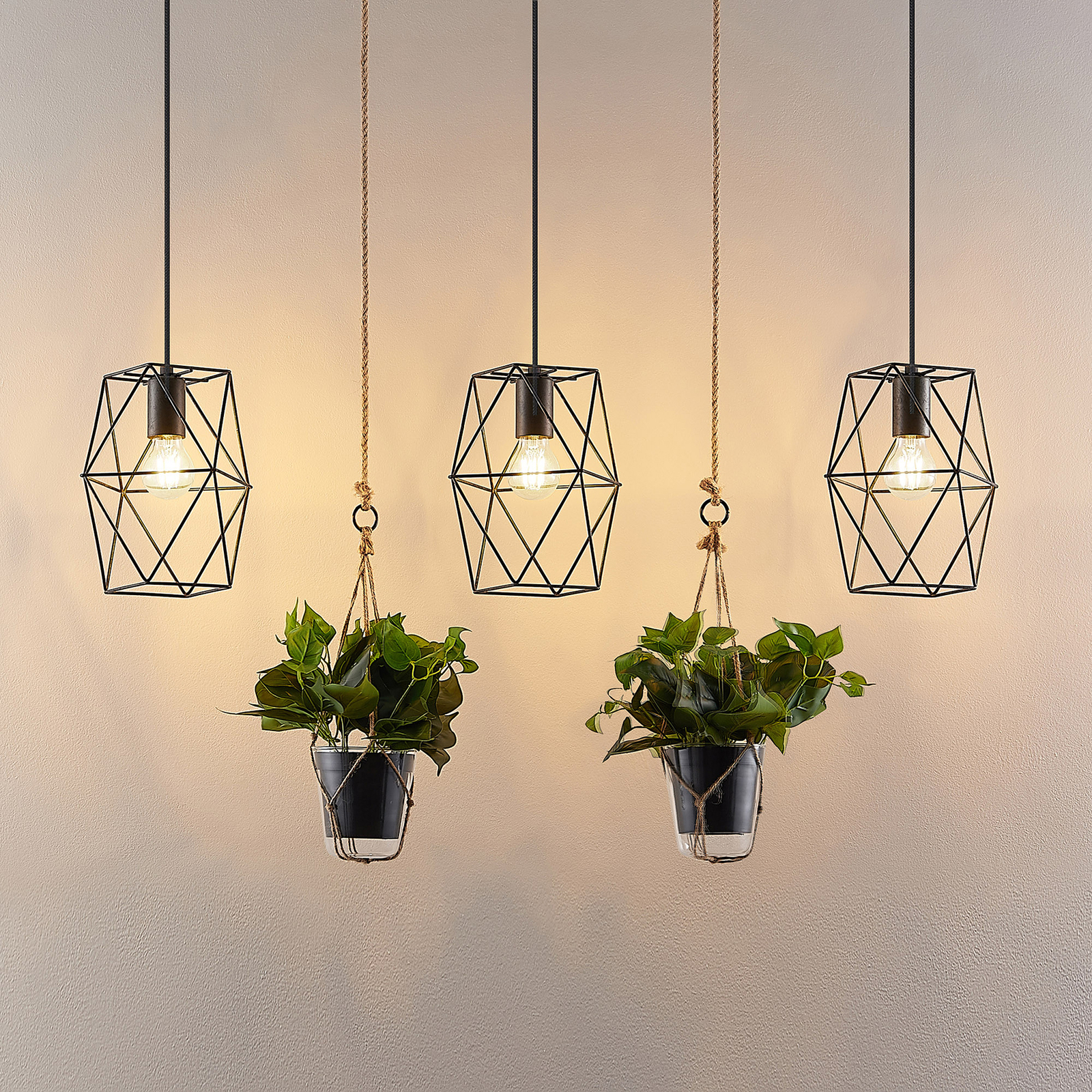 Lindby Mercan hanglamp met kunstplant, 3-lamps