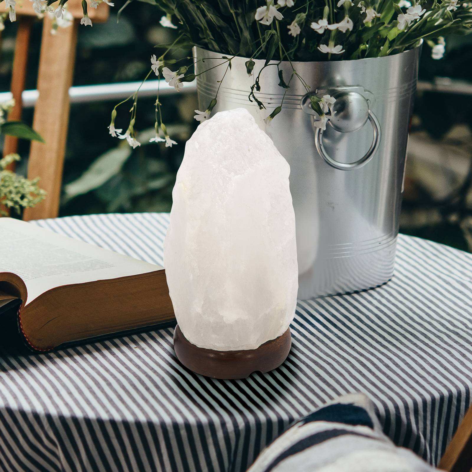 Image of Globo Lampe à poser en cristal de sel Stone, blanche 9007371433094