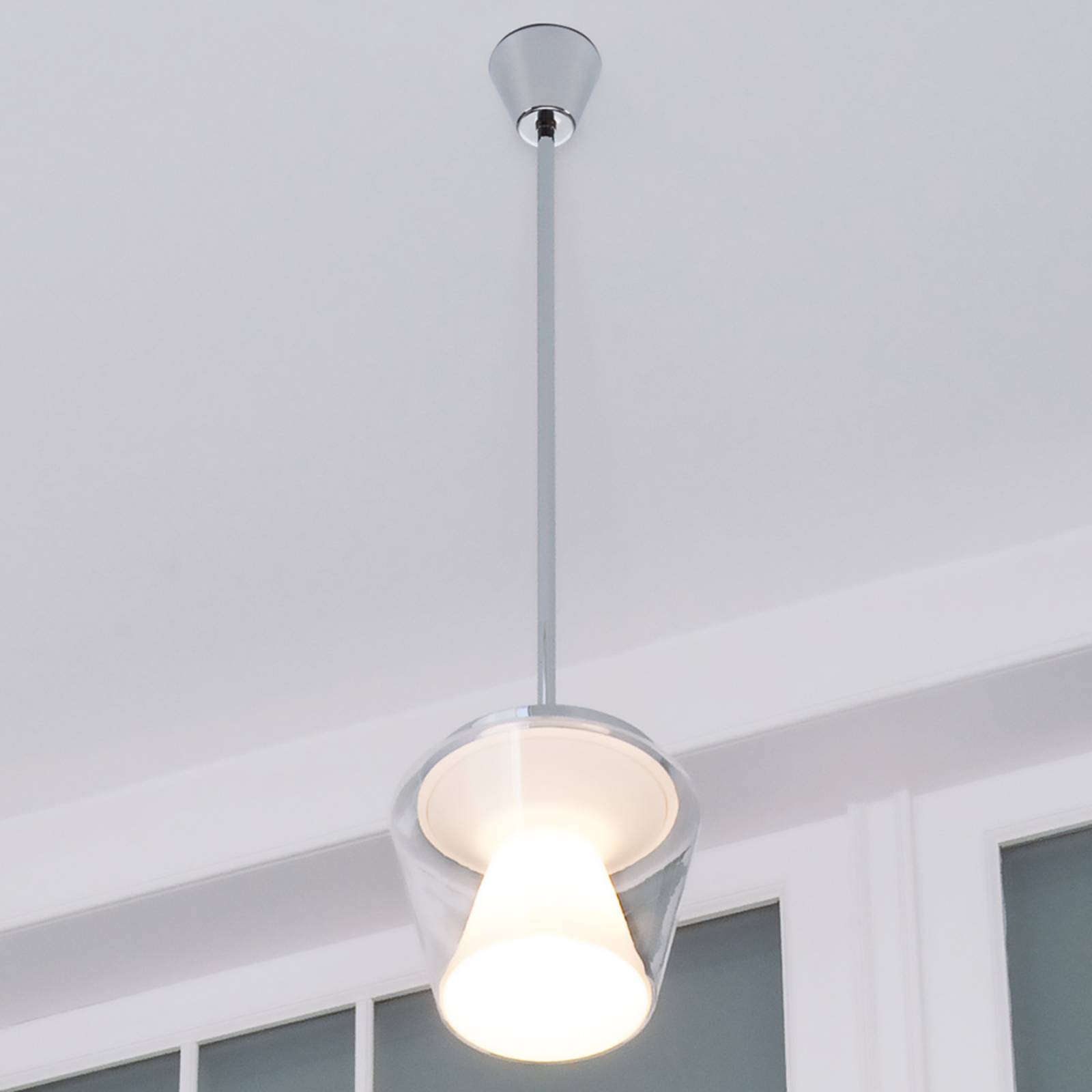 Image of Serien Lighting Suspension LED Annex avec abat-jour en verre 4260458632116