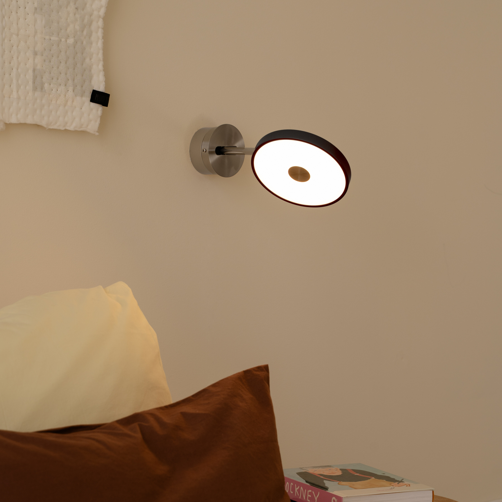 UMAGE LED-Wandlampe Asteria Short, schwarz, Stahl, Hardwire