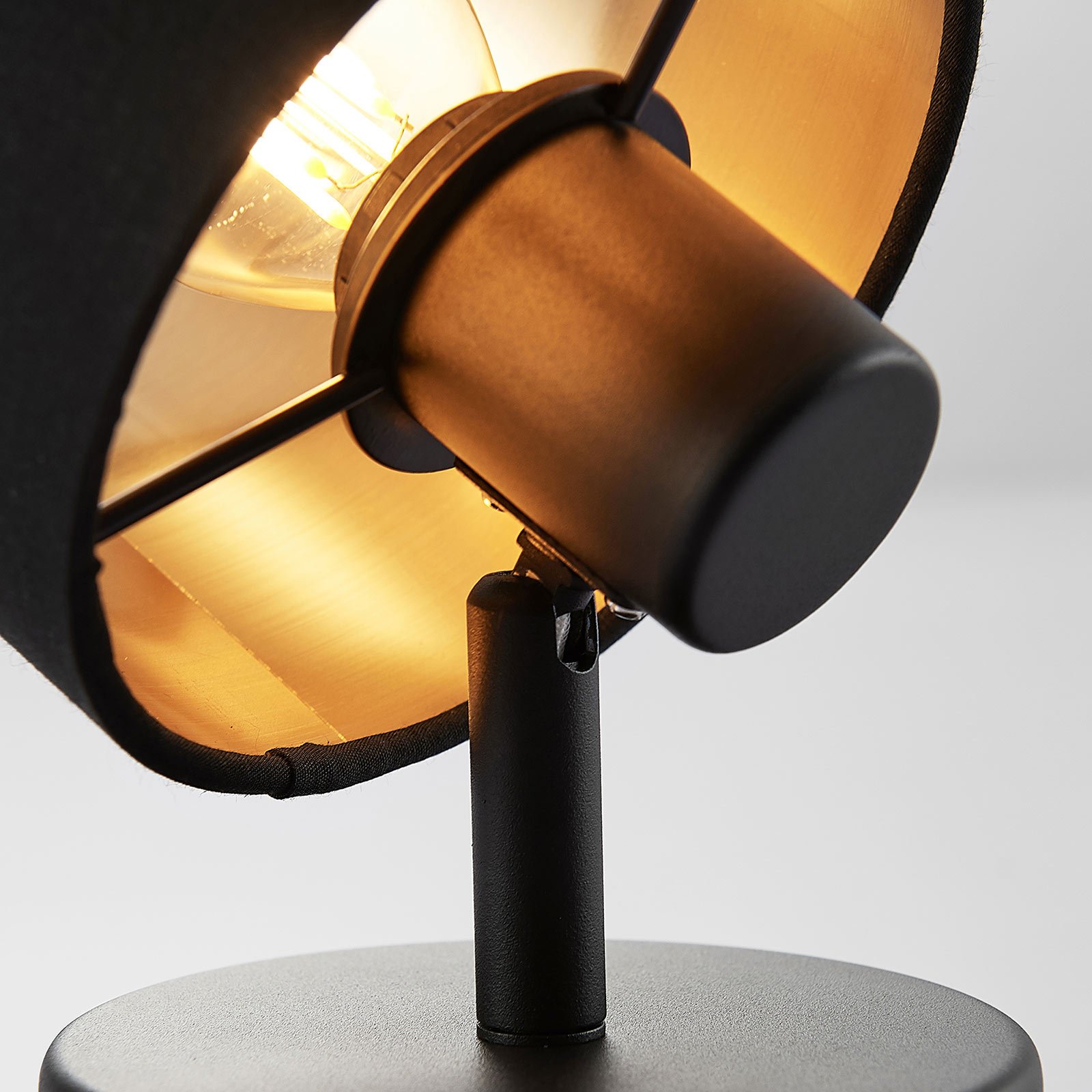 Stoffen wandlamp Vasilia in zwart en goud, 1-lamp