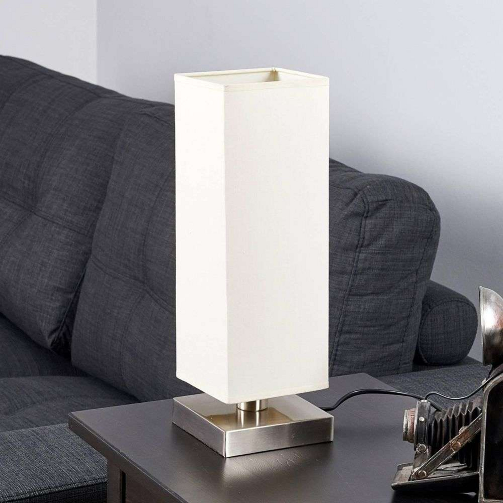 Martje LED Bordlampe Cream - Lindby