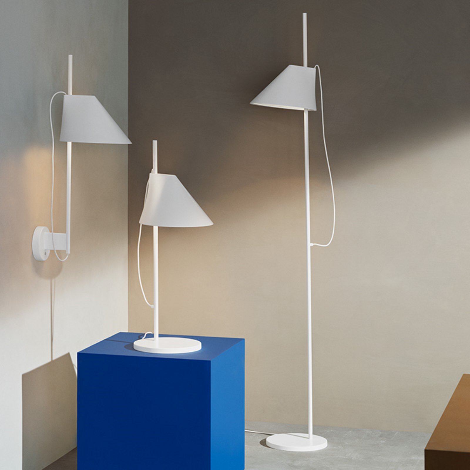 Yuh Stojací Lampa White - Louis Poulsen