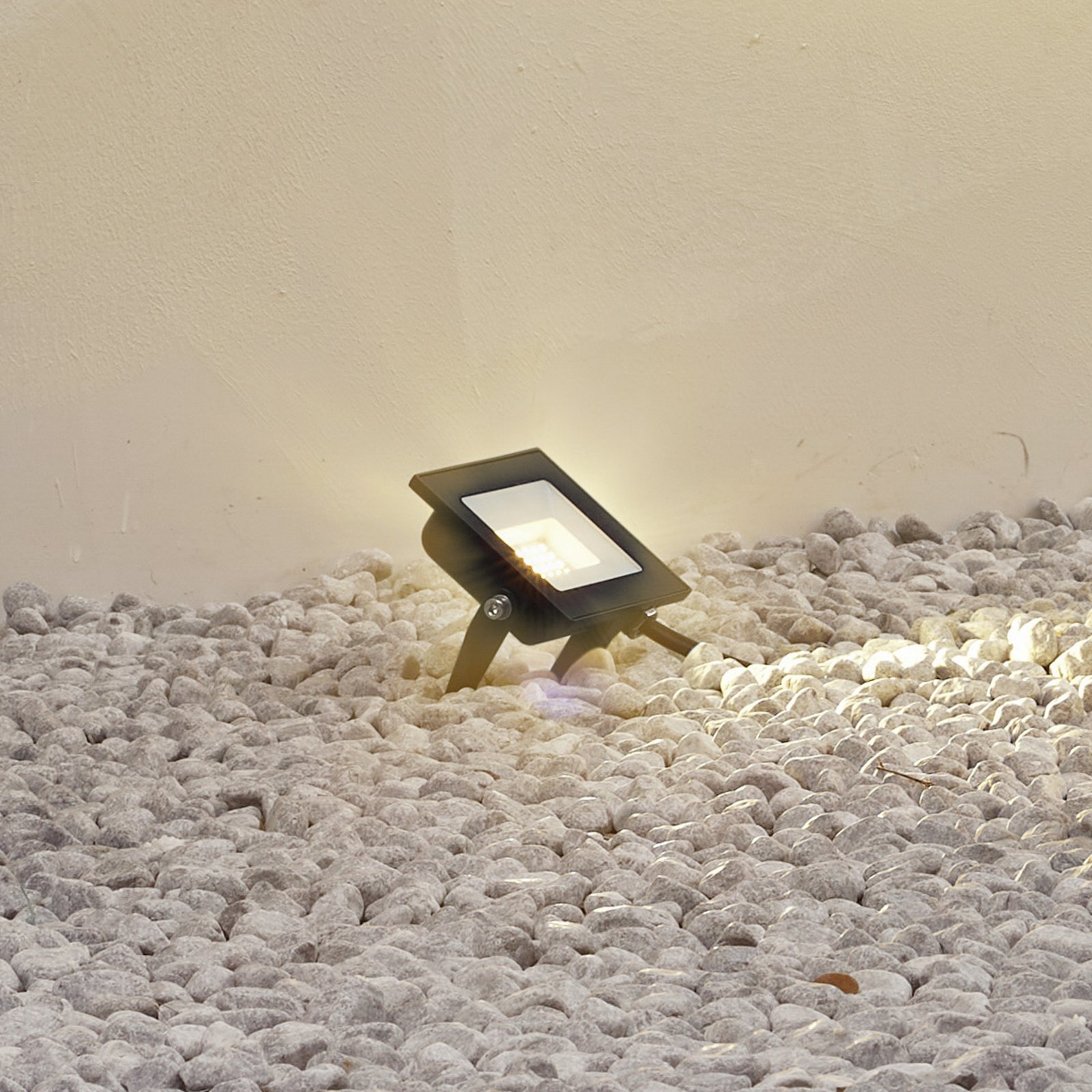 Prios Maikel LED utomhusstrålkastare, 20W, 1500lm, aluminium