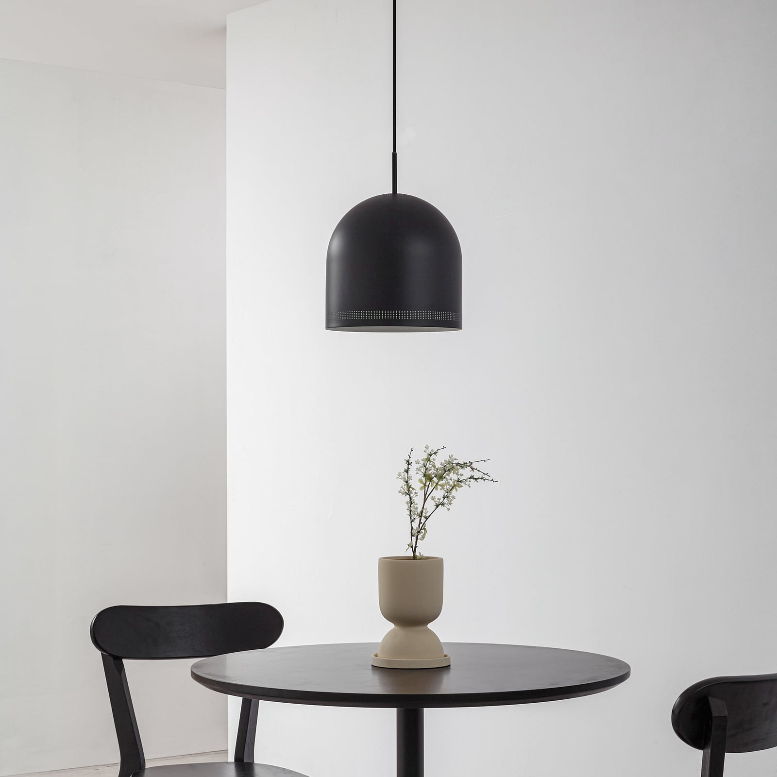 Oura hengelampe, Ø 25 cm, svart, jern, E27 - Nola