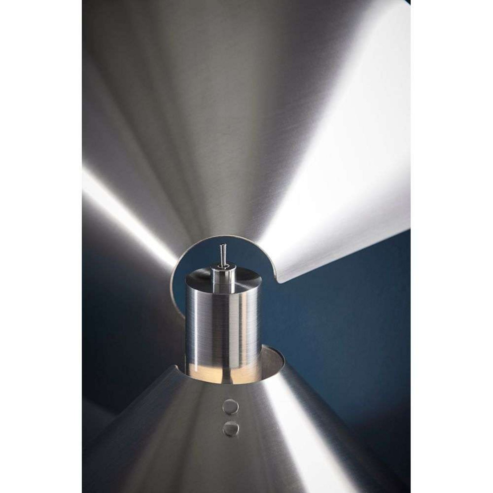 Peel Vägglampa Brushed Stainless Steel - Frandsen