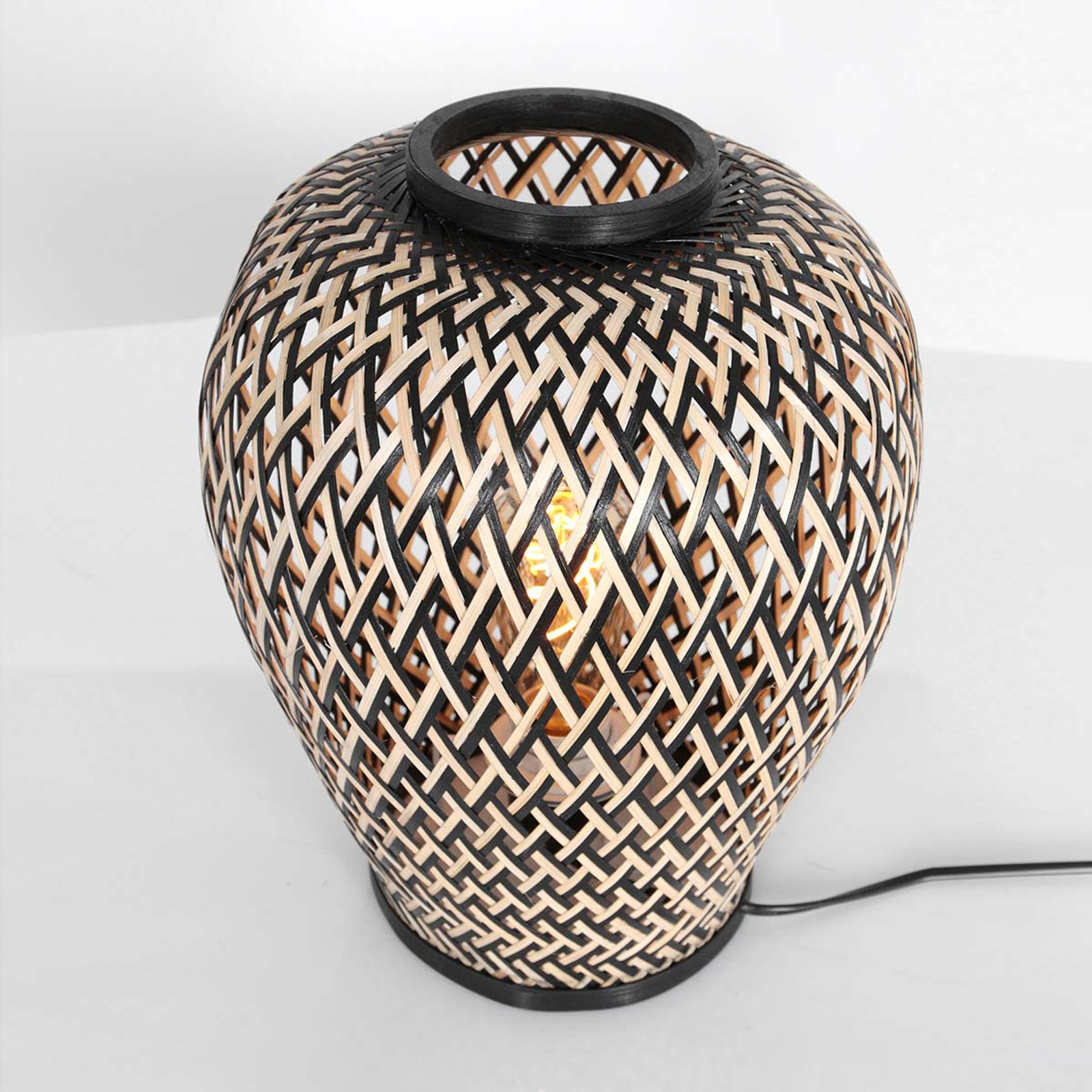 Maze table lamp, black and natural