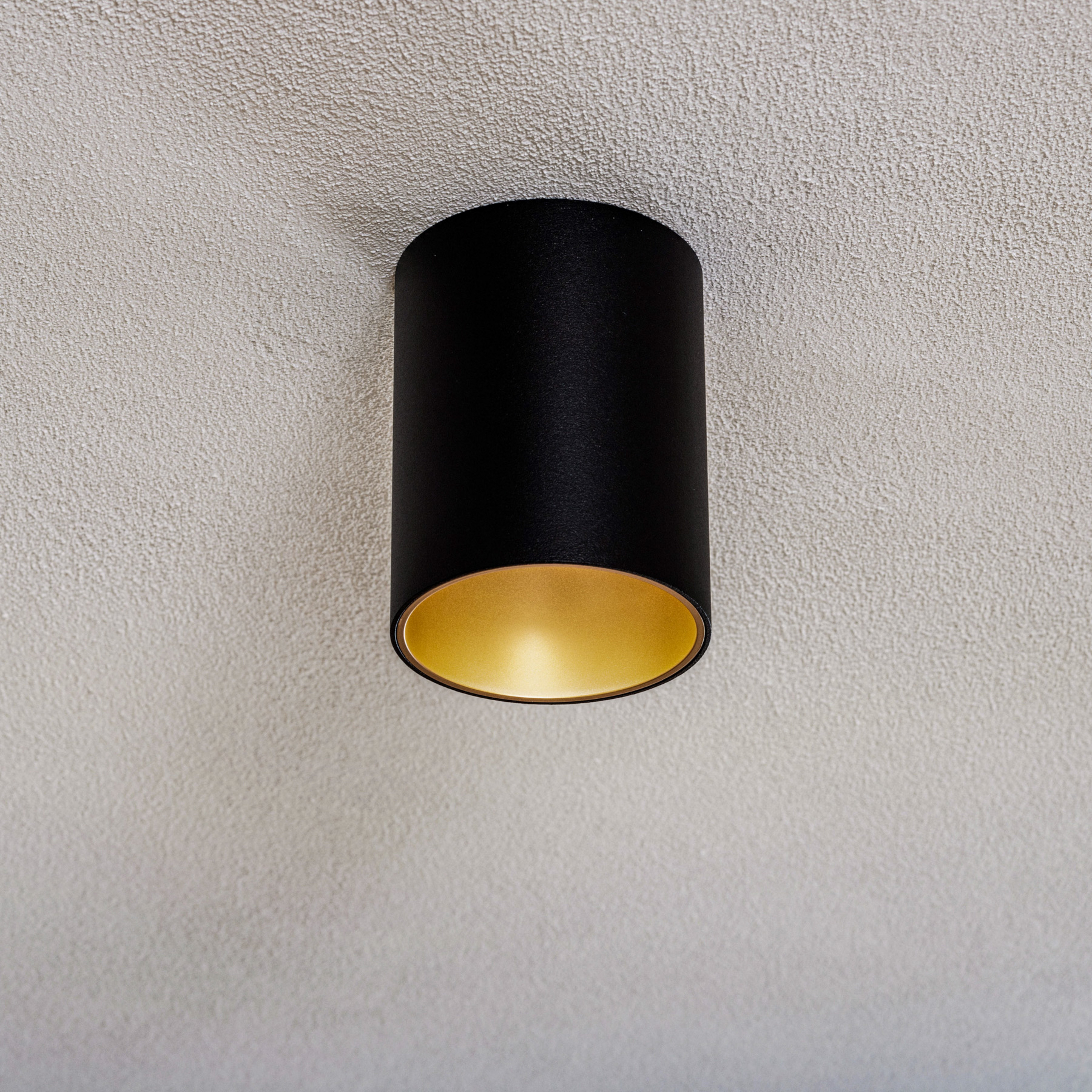 Taklampa Eye Tone, svart/guld