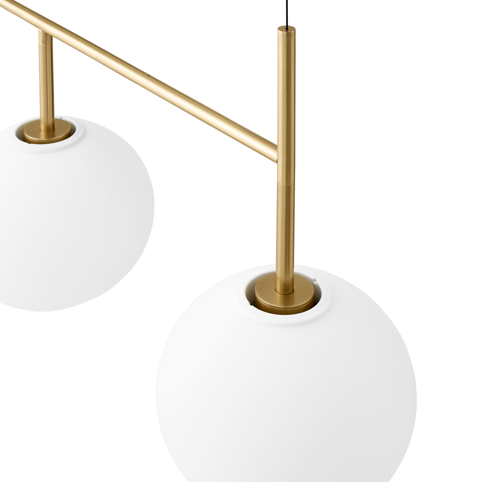 Menu TR Bulb LED pendant 4-bulb in brass