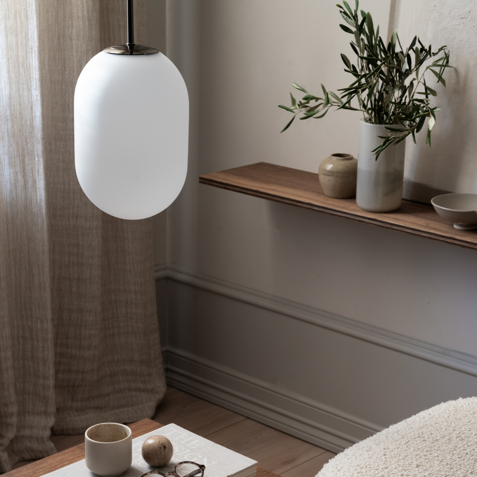 Noor Hängeleuchte, Ø 18 cm, opal/schwarz, Glas - Watt & Veke