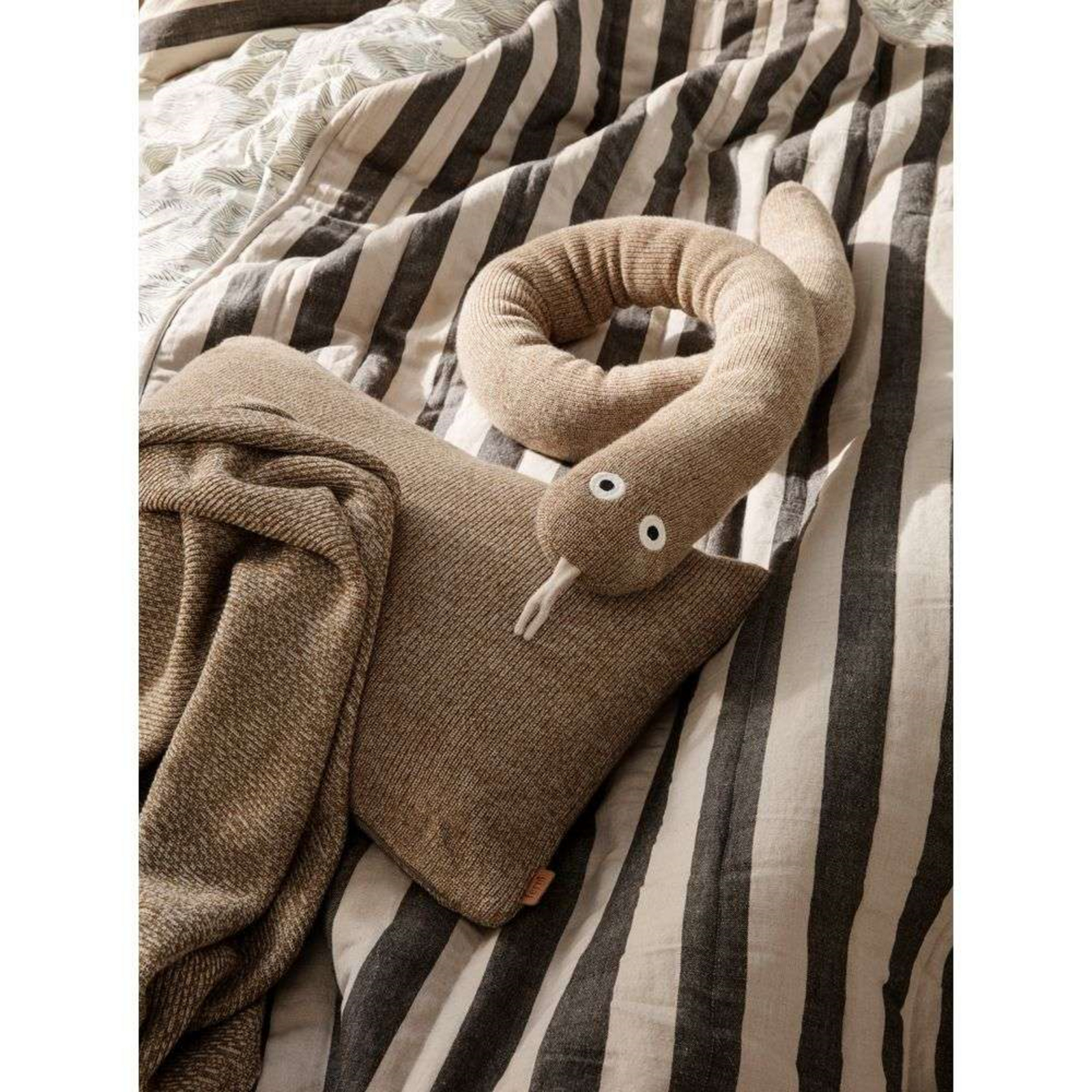 Grand Quilted Blanket Sand/Black - ferm LIVING