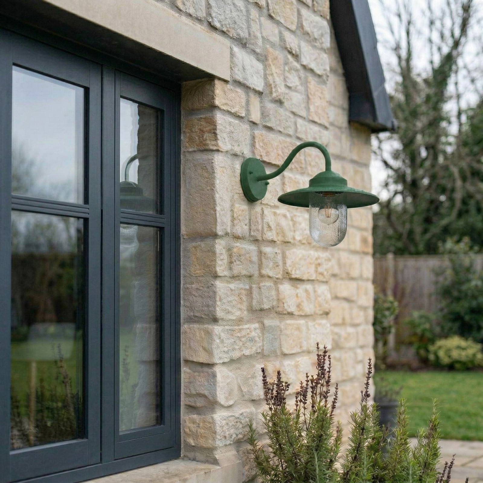 Lindby Bilma outdoor wall light, green, glass, 29 cm high Lindby Bilma outdoor wall light, green, glass, 29 cm high