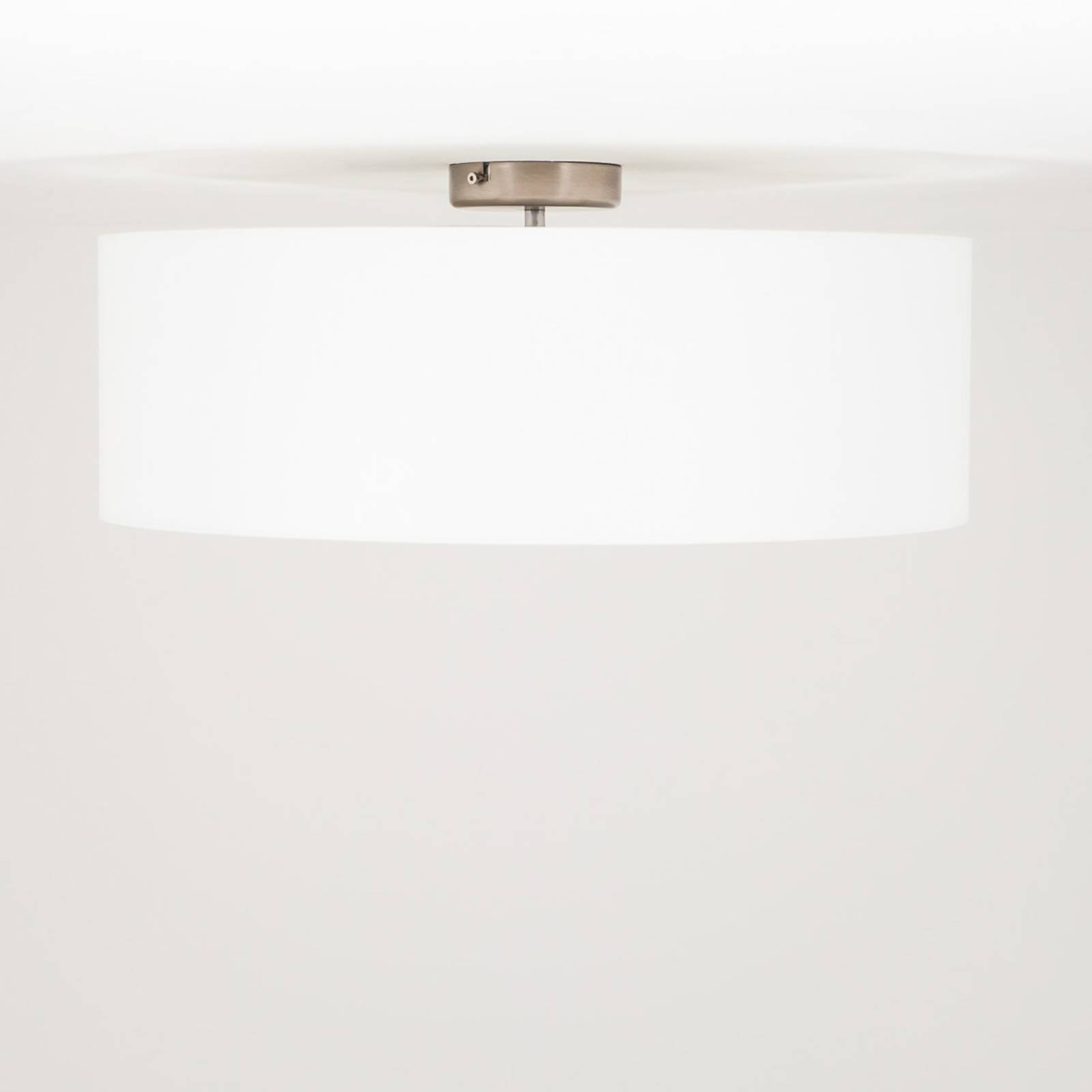 Lampa sufitowa Gala marki Quitani, Ø 50 cm, perkal, biały